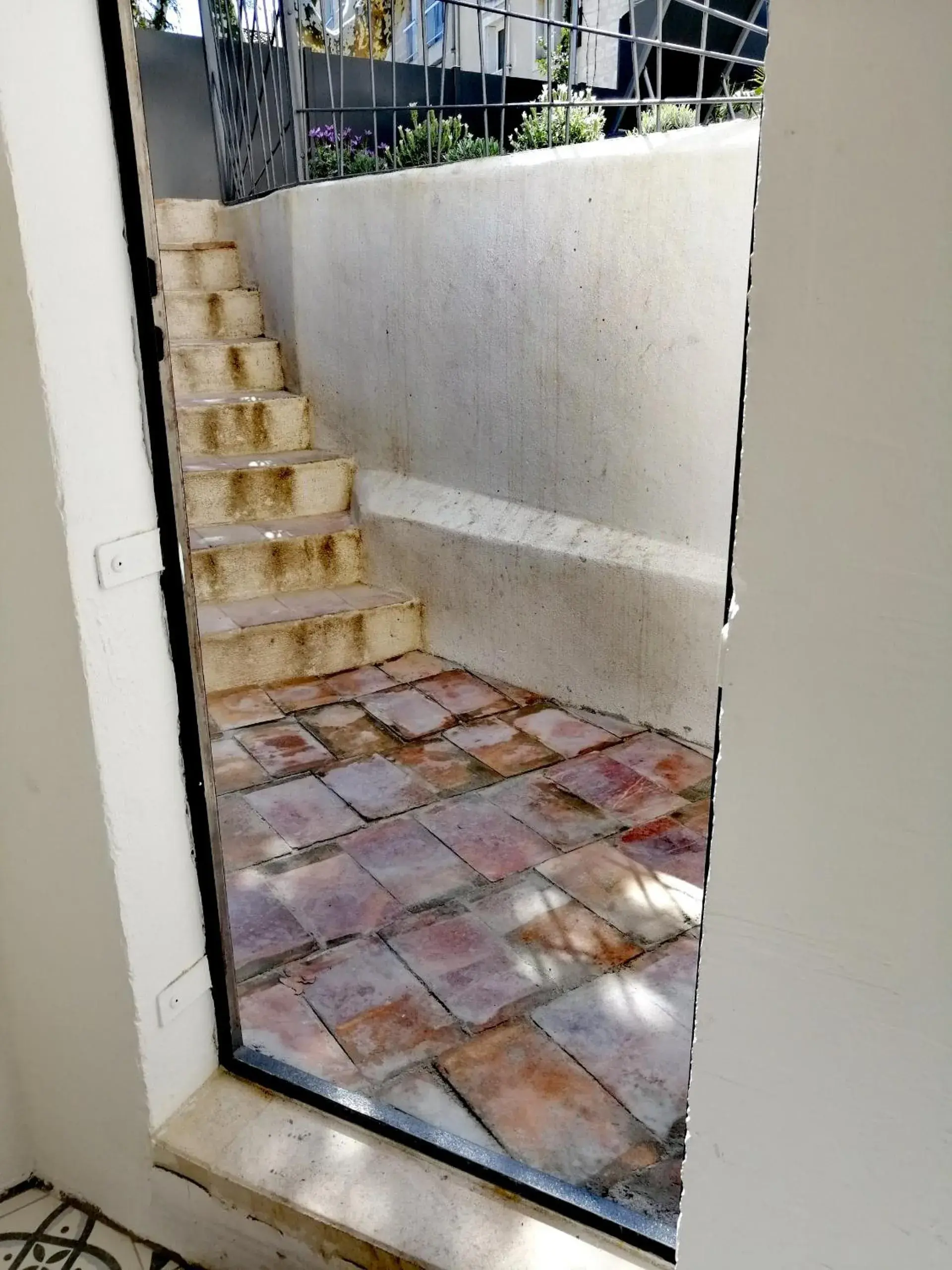 Property building in La Maison Grivolas Appartements et Maison d'hôtes Property building in La Maison Grivolas Appartements et Maison d'hôtes