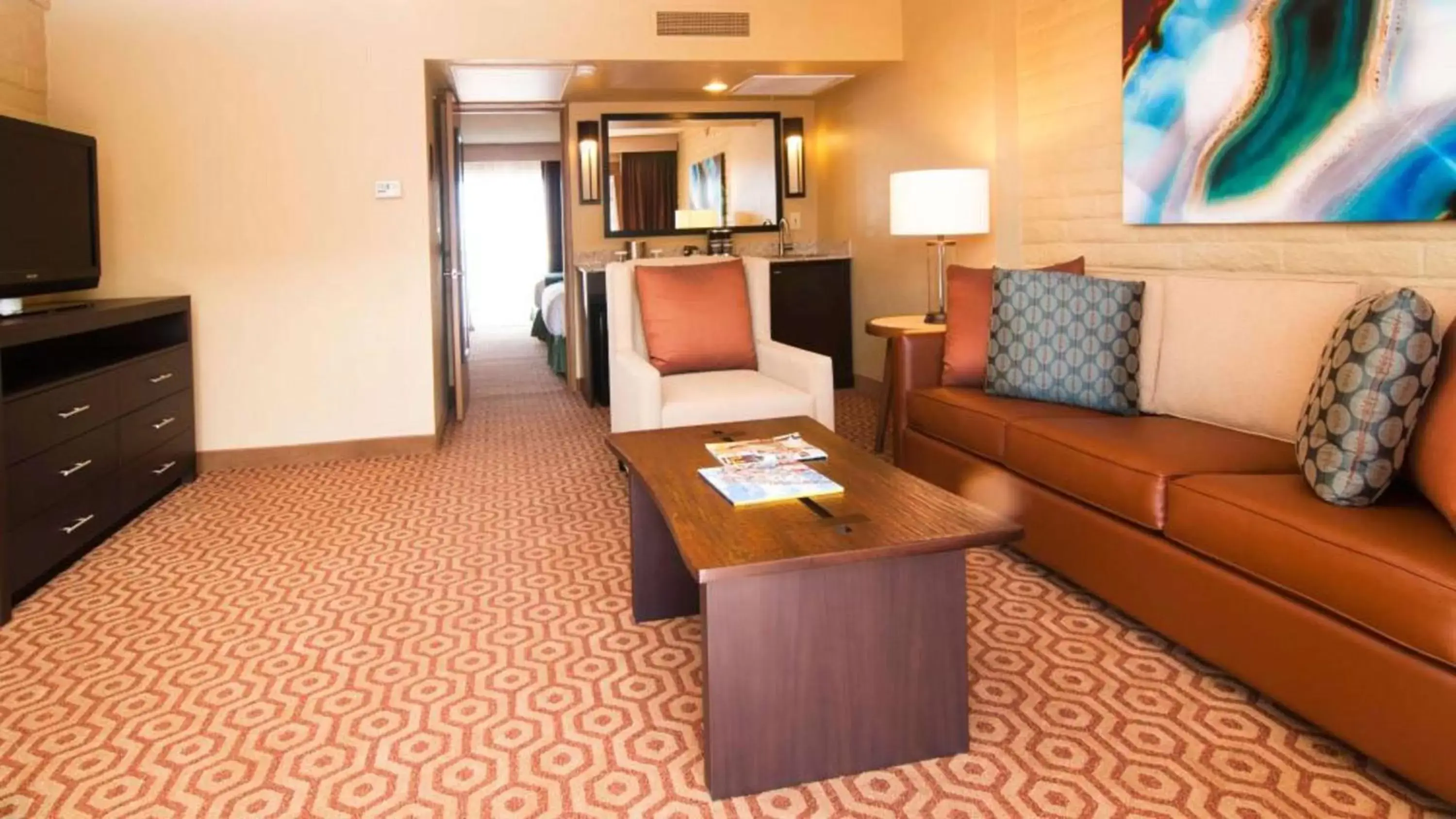 Bedroom, Seating Area in DoubleTree Suites by Hilton Tucson-Williams Center