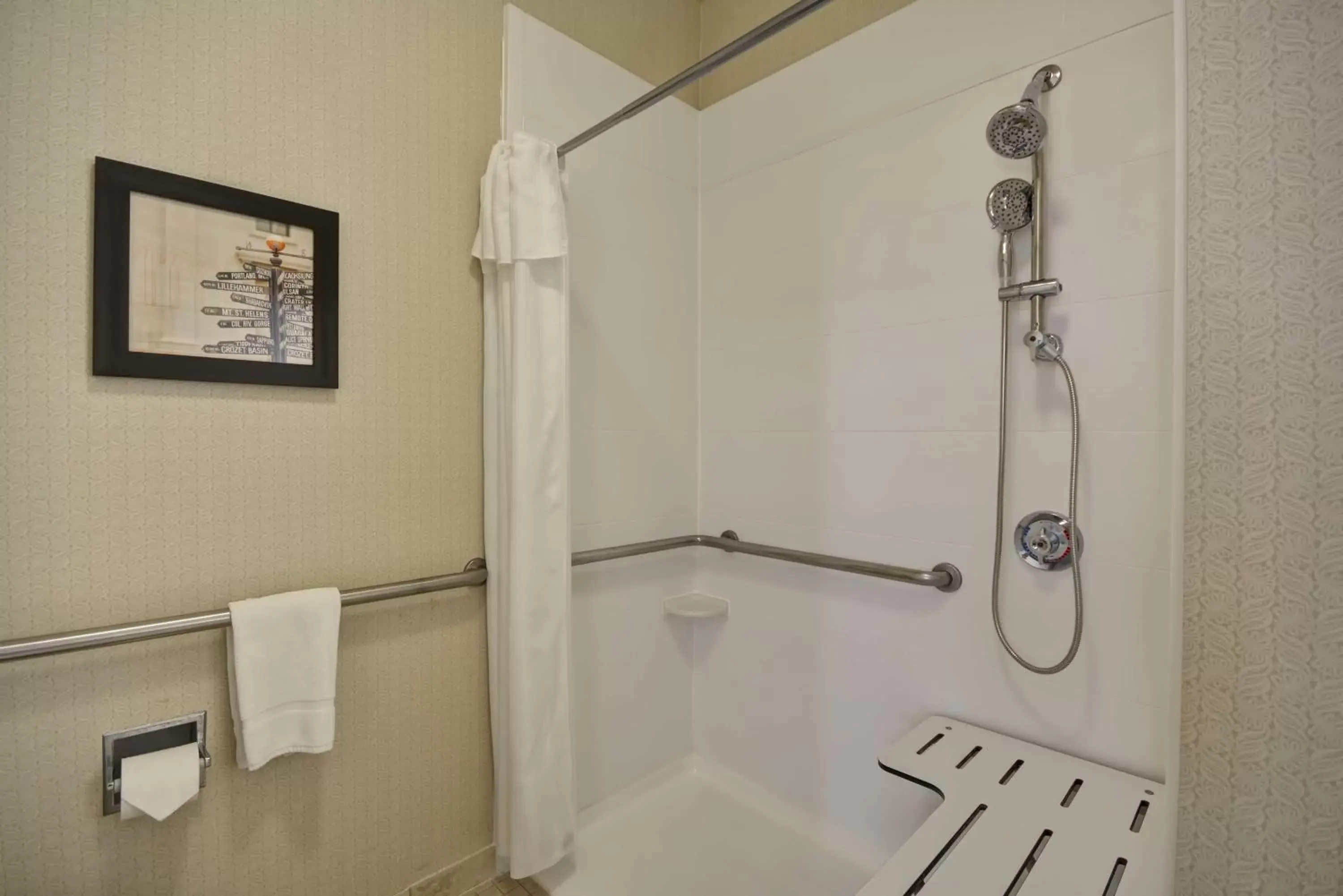 Bathroom in Homewood Suites Hillsboro Beaverton