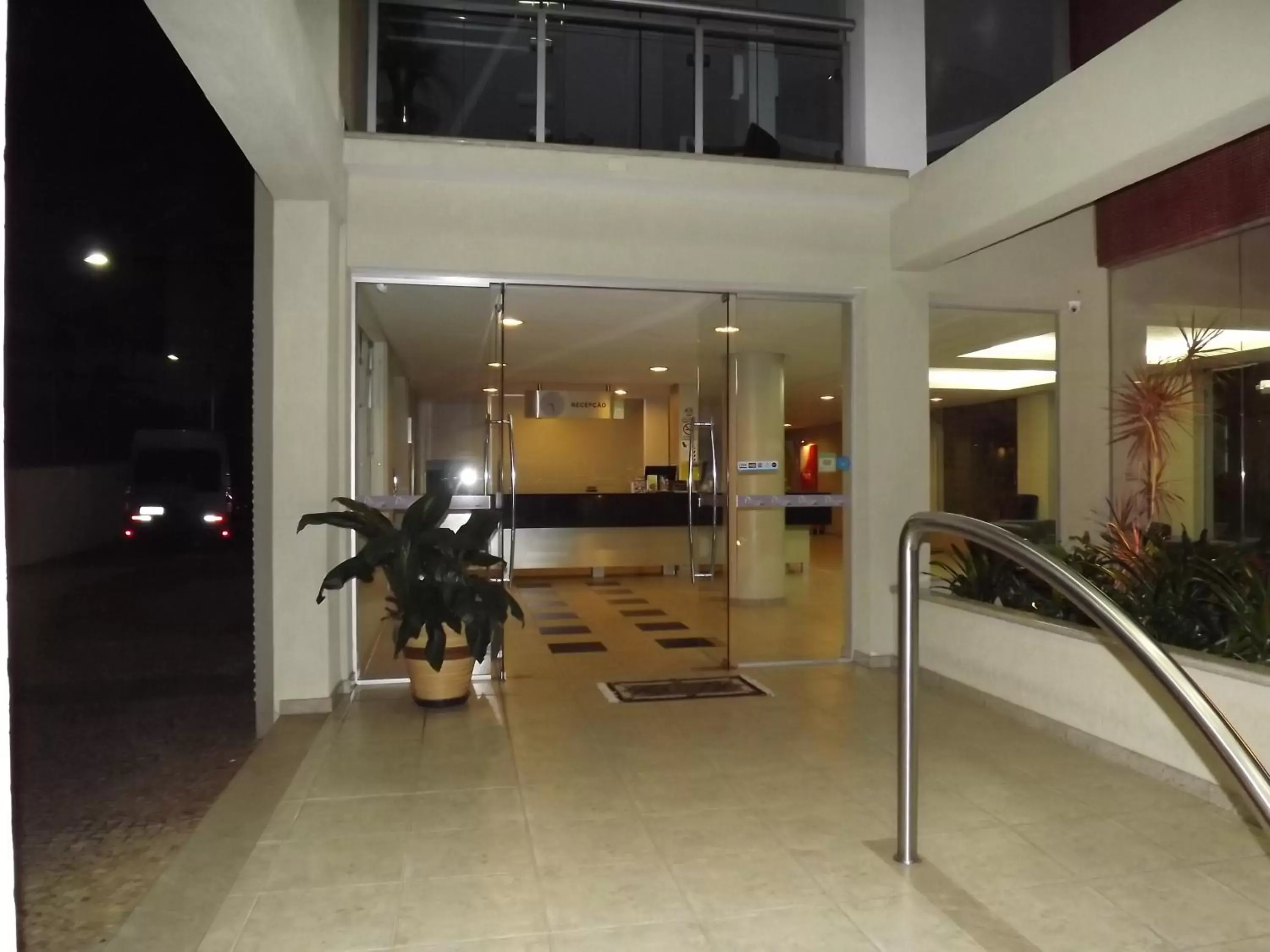 Facade/entrance in VOA Plazza Hotel Facade/entrance in VOA Plazza Hotel