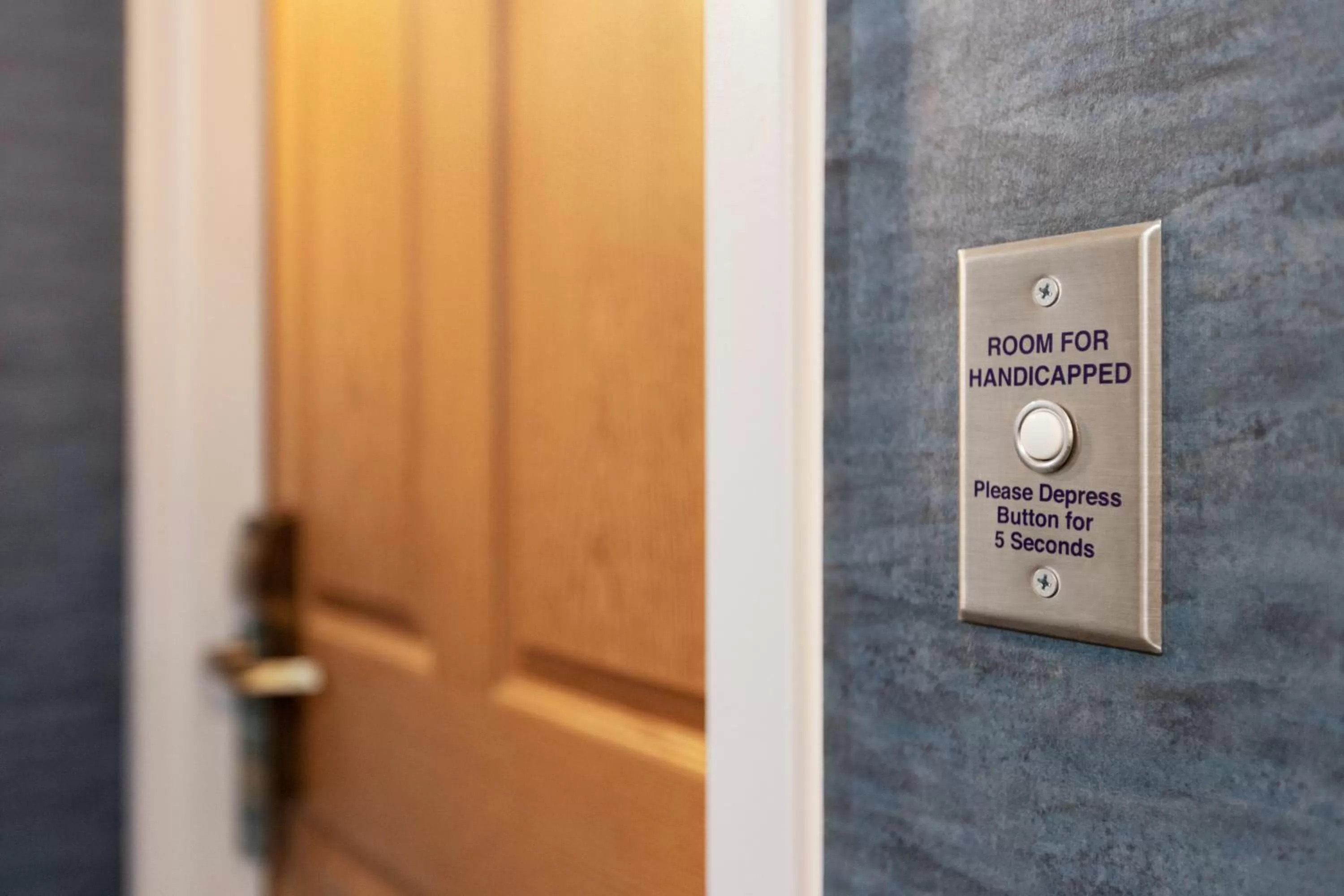 acessibility in Staybridge Suites Quantico-Stafford by IHG