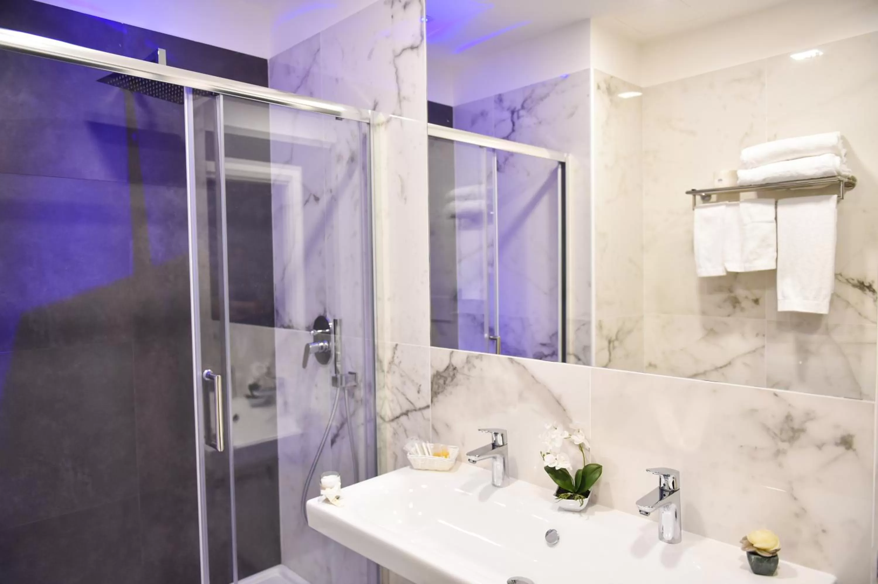 Pompei Inn Ruins B&B Luxury Suite