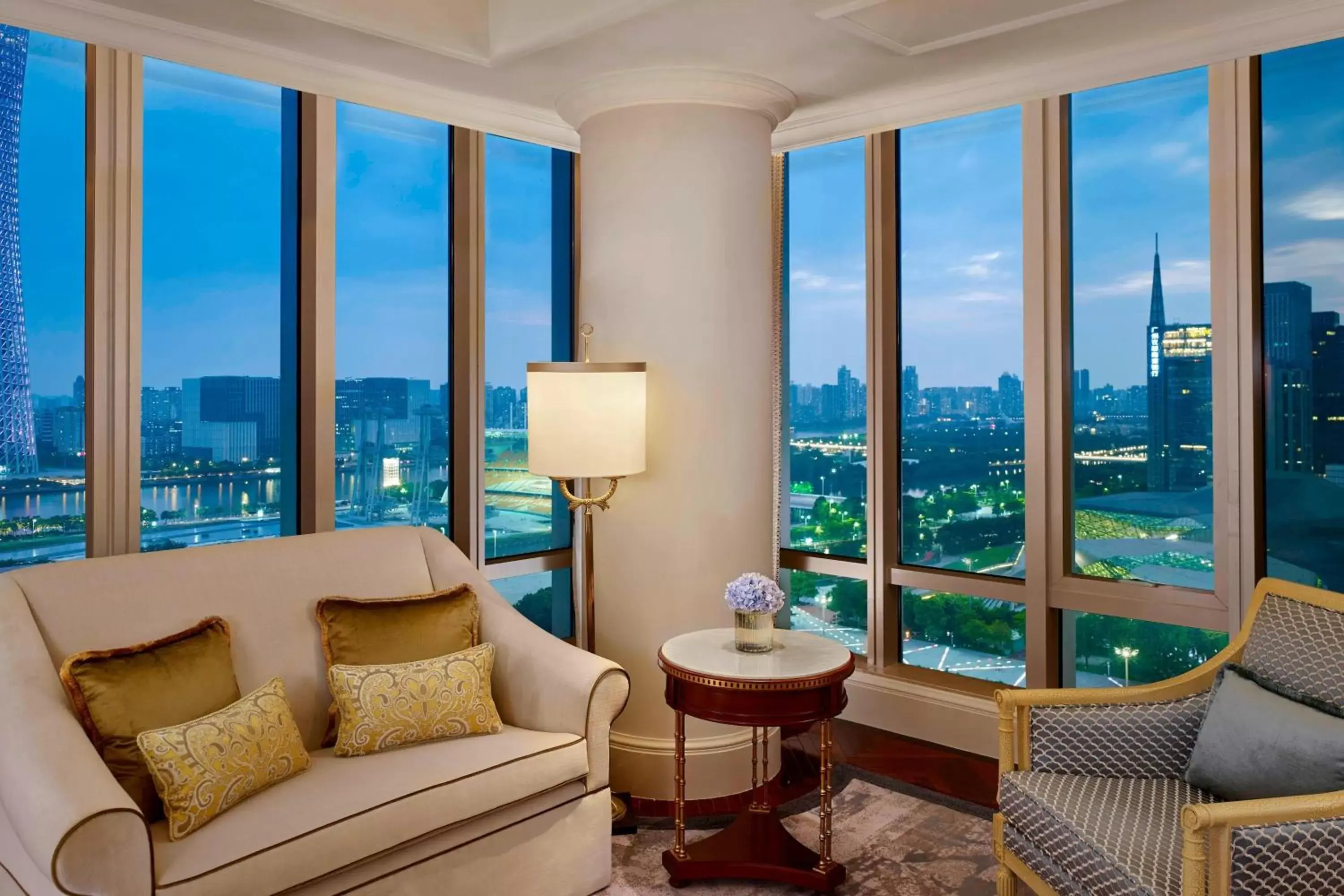 Photo of the whole room, City View in The Ritz-Carlton, Guangzhou