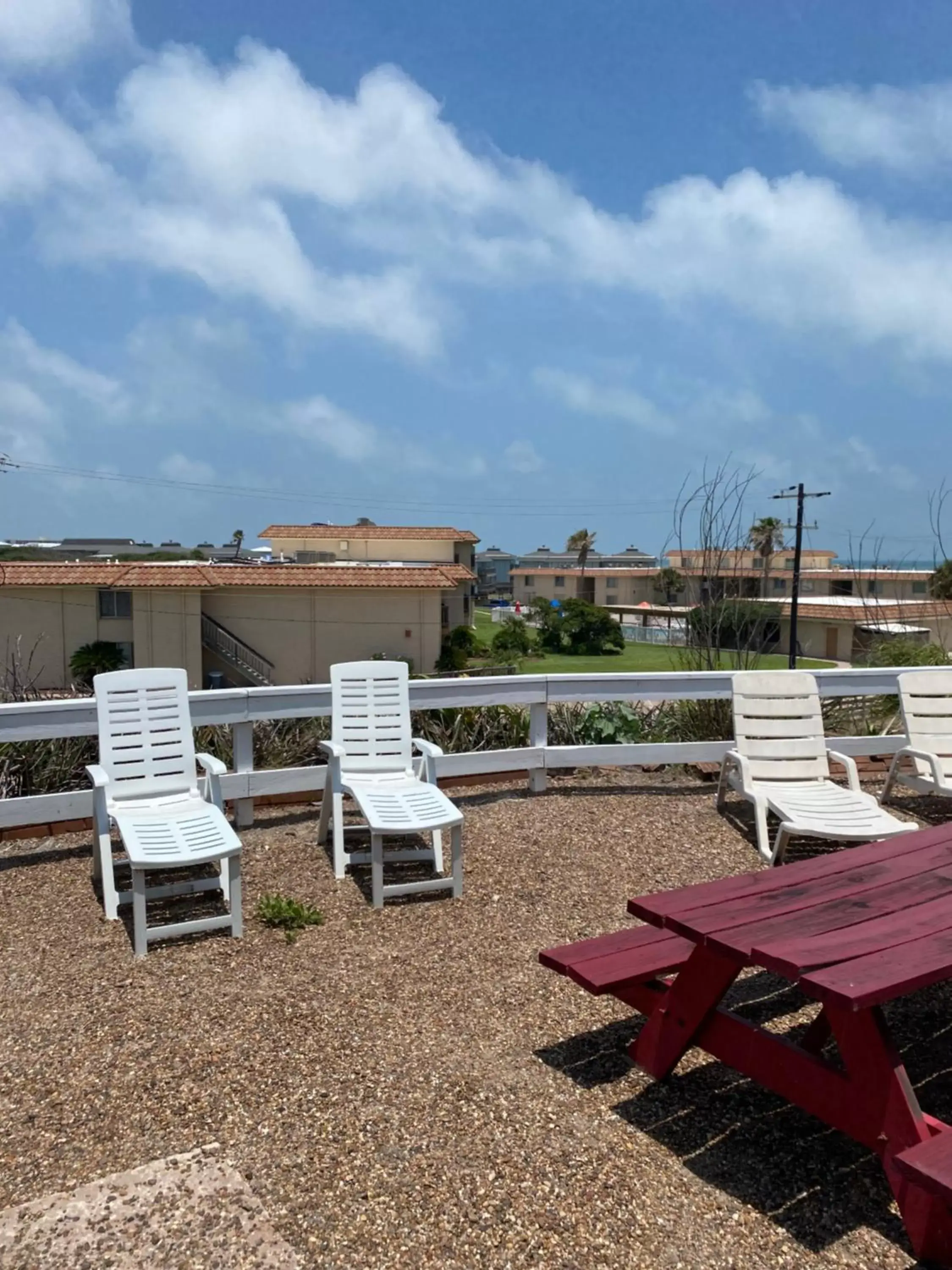 Patio in Belles Sea Inn