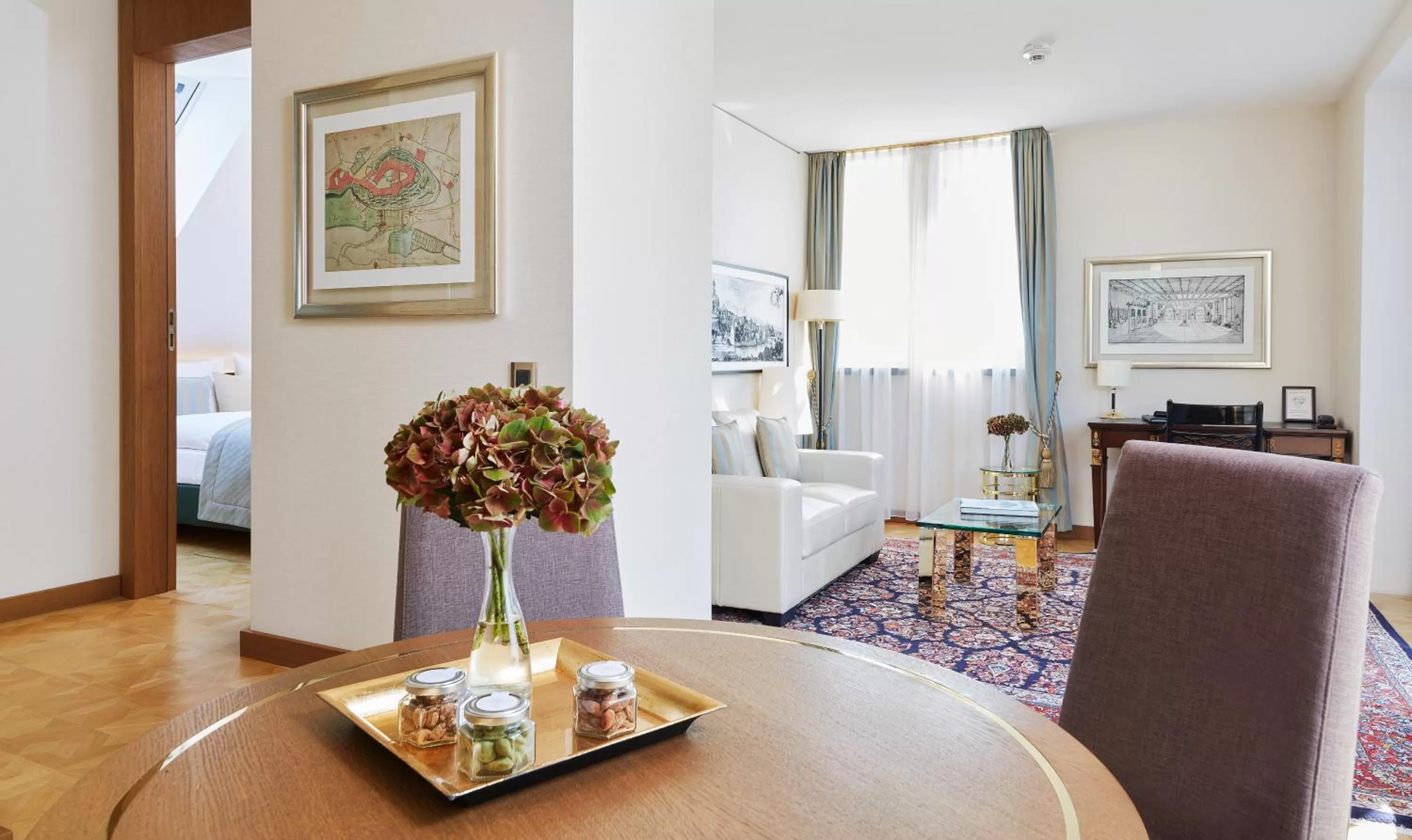 Photo of the whole room in Living Hotel De Medici