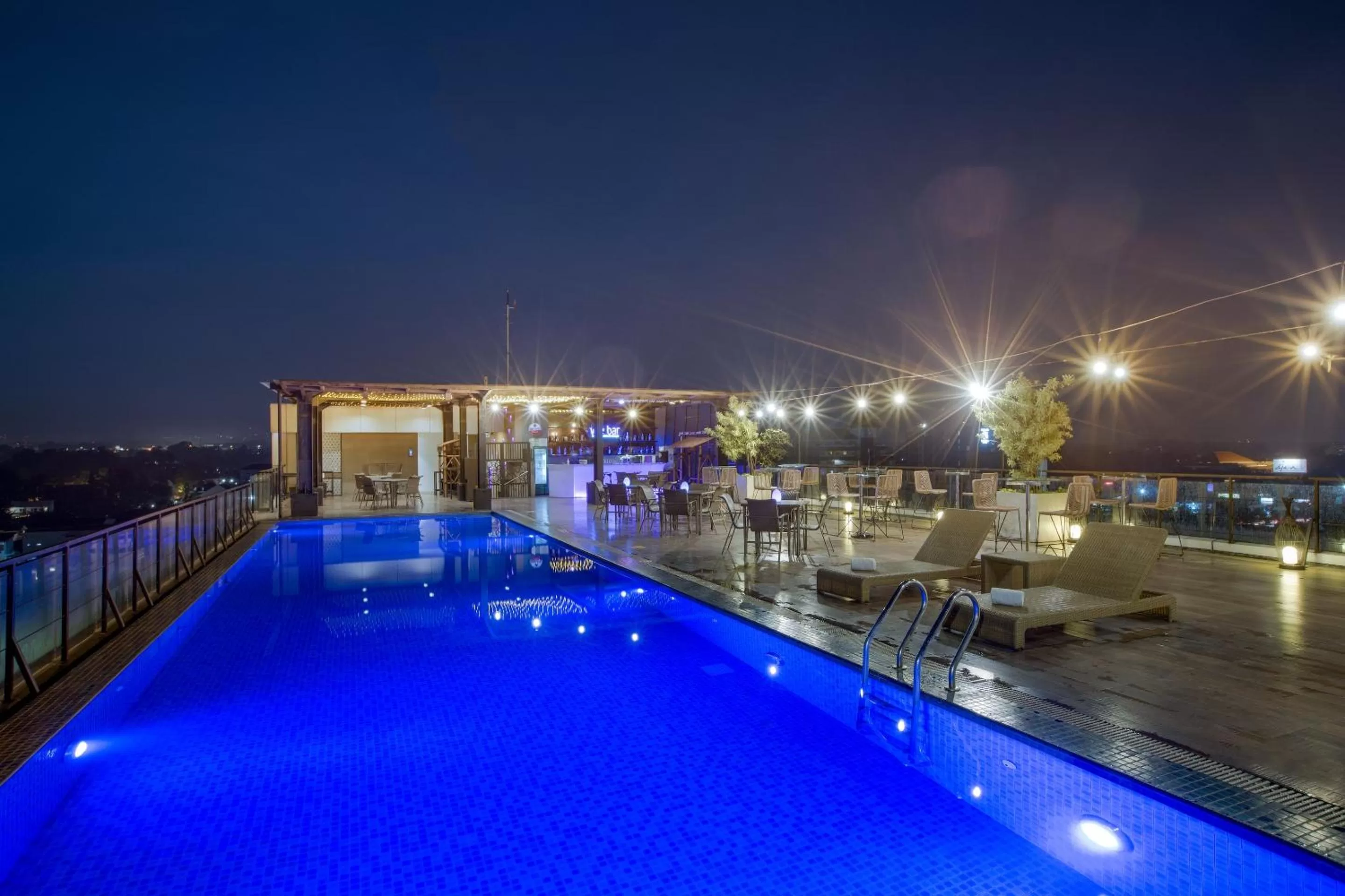 Swimming pool in Satoria Hotel Yogyakarta - CHSE Certified