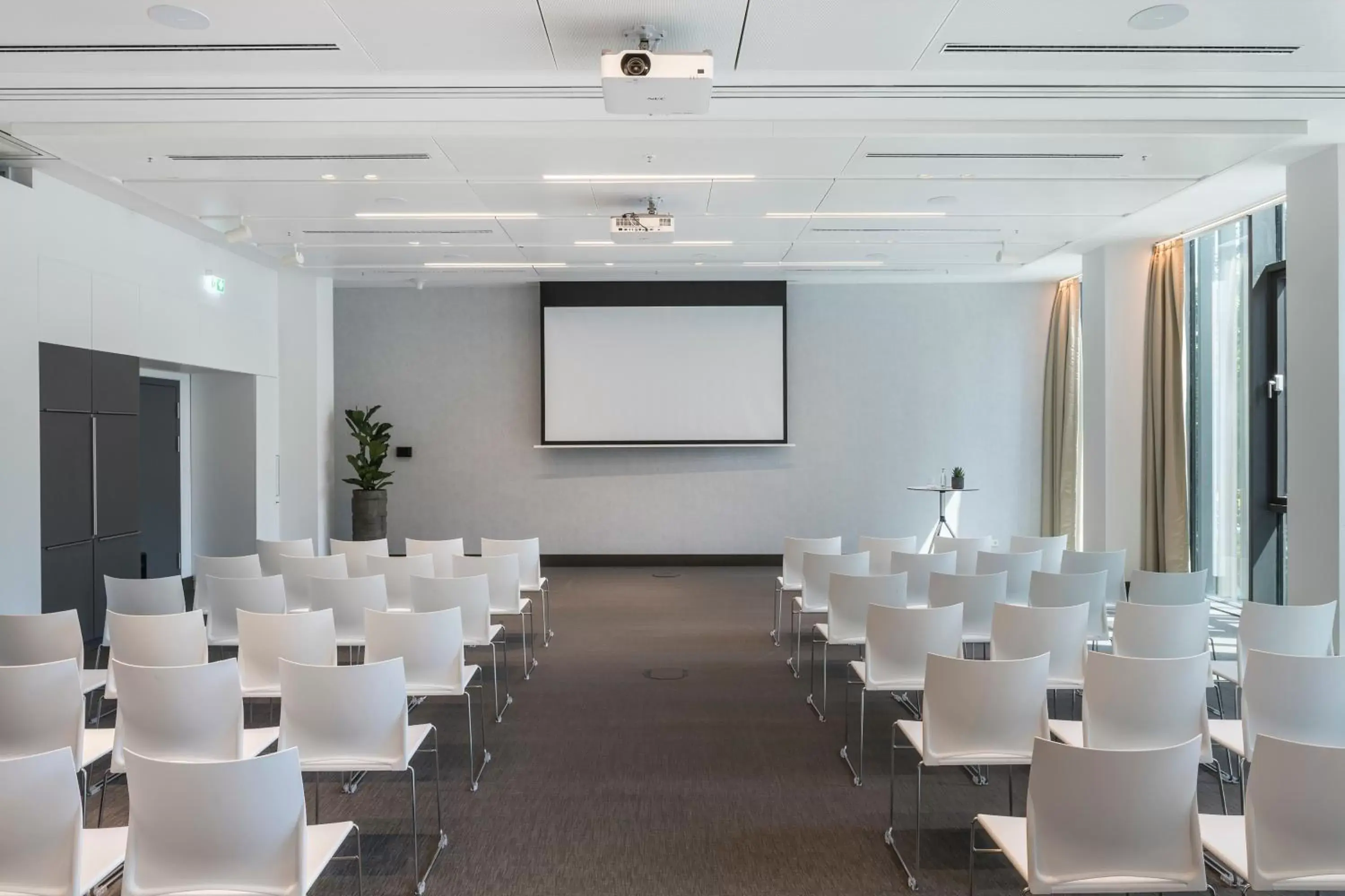 Meeting/conference room in Meliá Frankfurt City