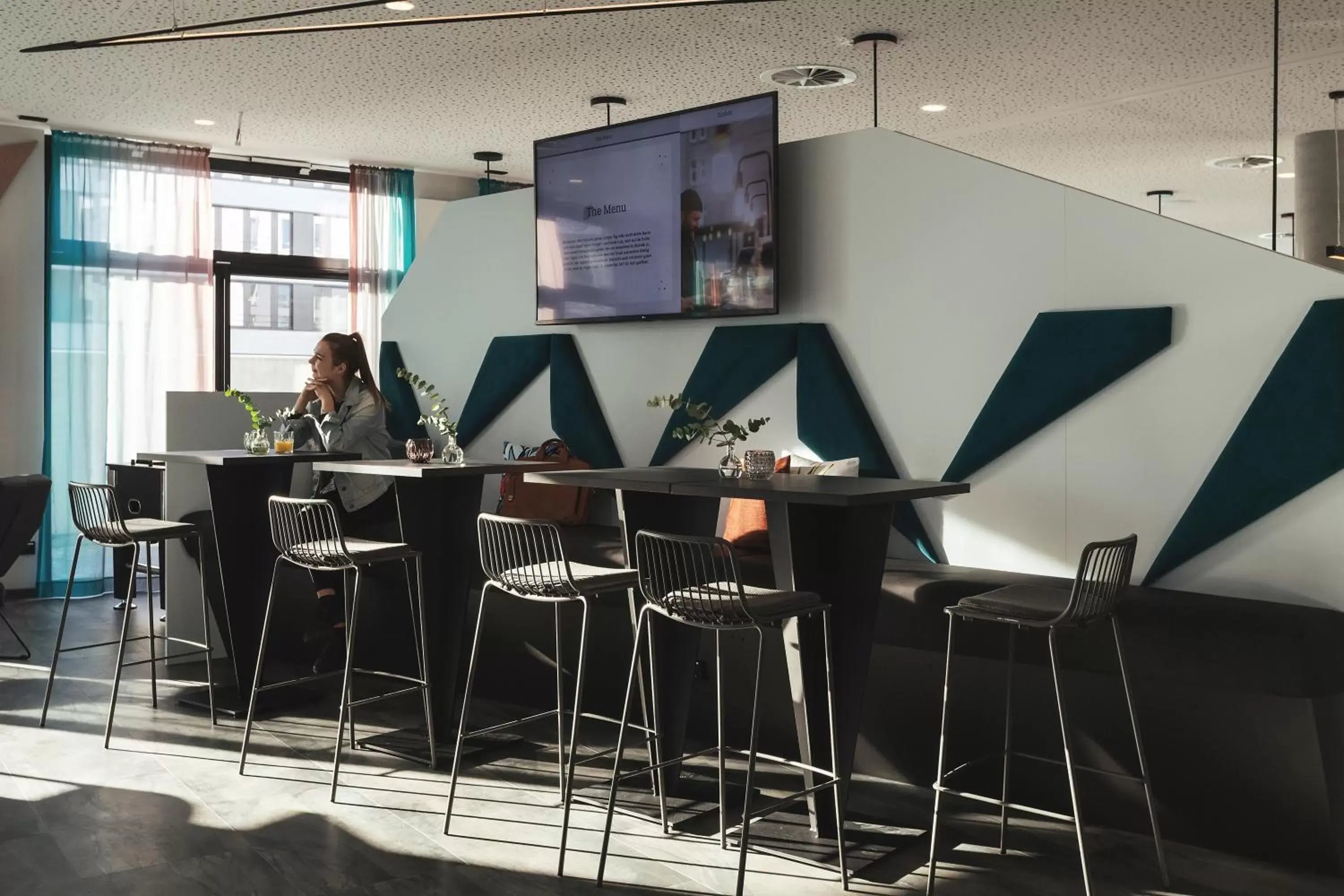 Restaurant/places to eat in Holiday Inn - the niu, Flash Berlin Charlottenburg by IHG Restaurant/places to eat in Holiday Inn - the niu, Flash Berlin Charlottenburg by IHG