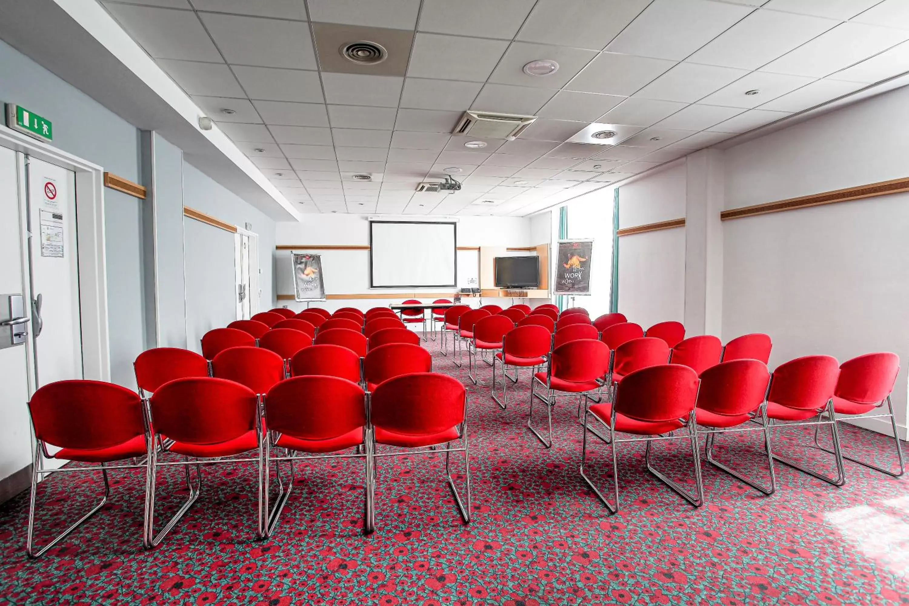 Meeting/conference room in ibis Marseille Centre Gare Saint Charles