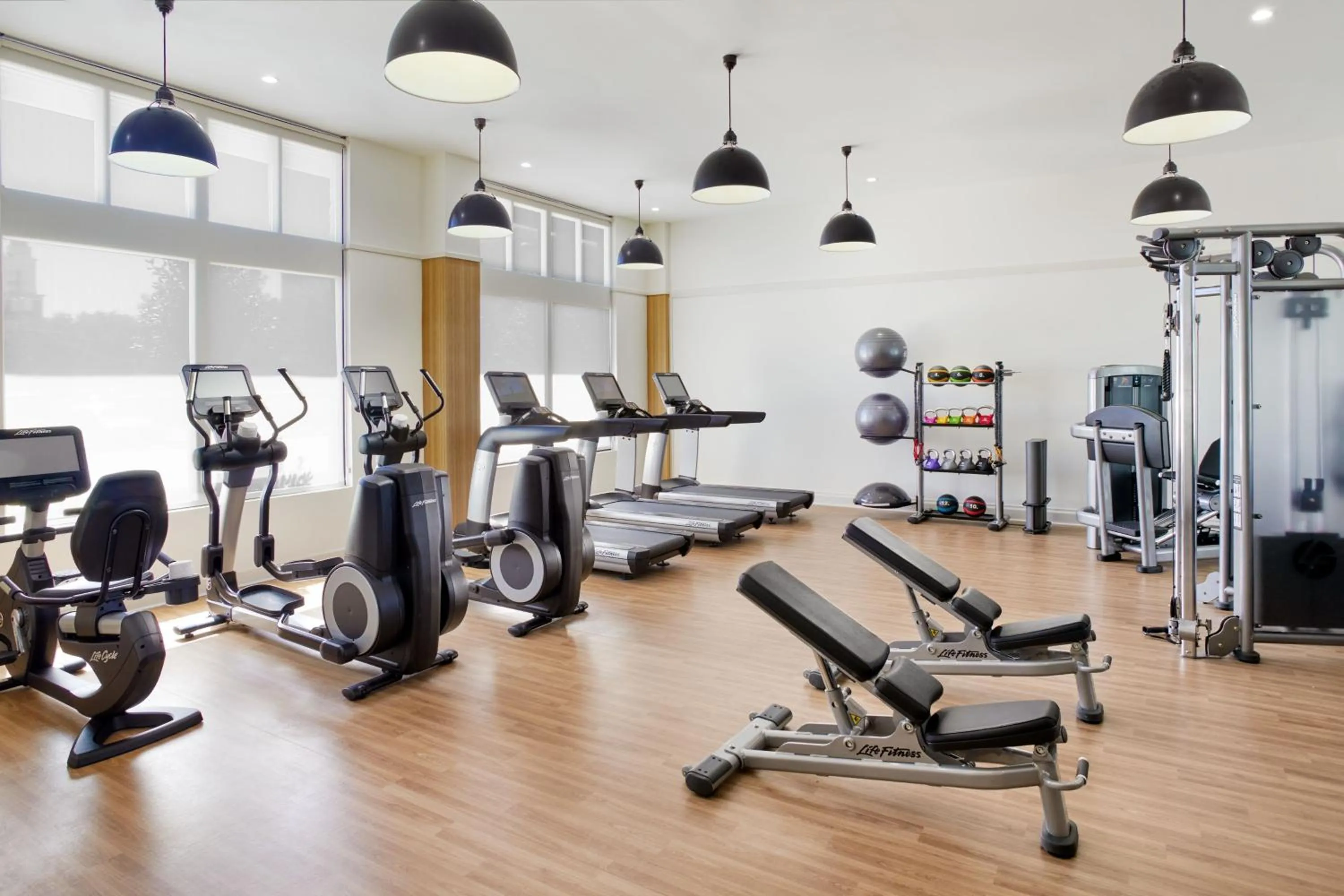 Fitness centre/facilities in The Alamite, Tuscaloosa, a Tribute Portfolio Hotel