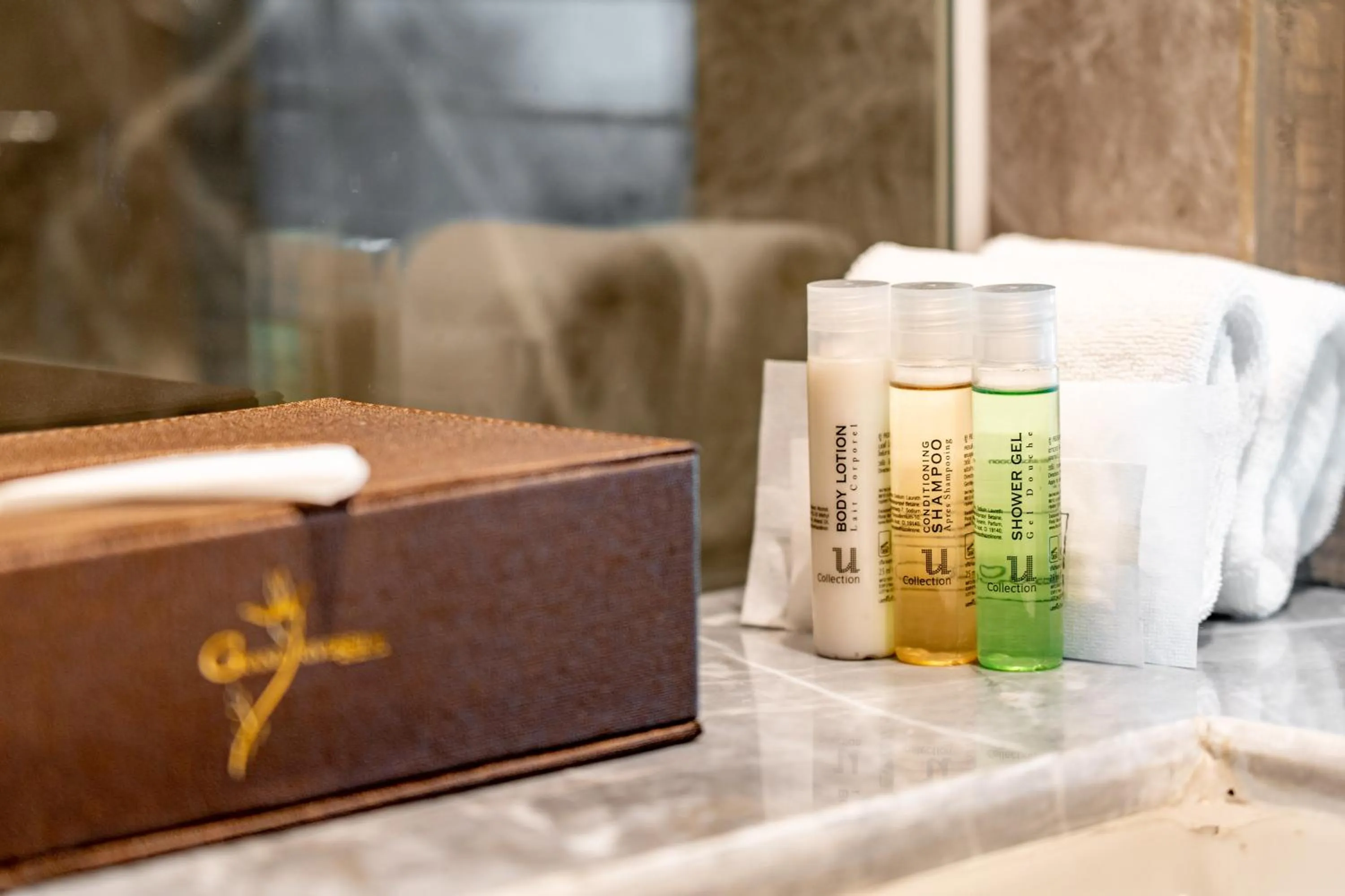 Bathroom in The Grand Riverside Hotel