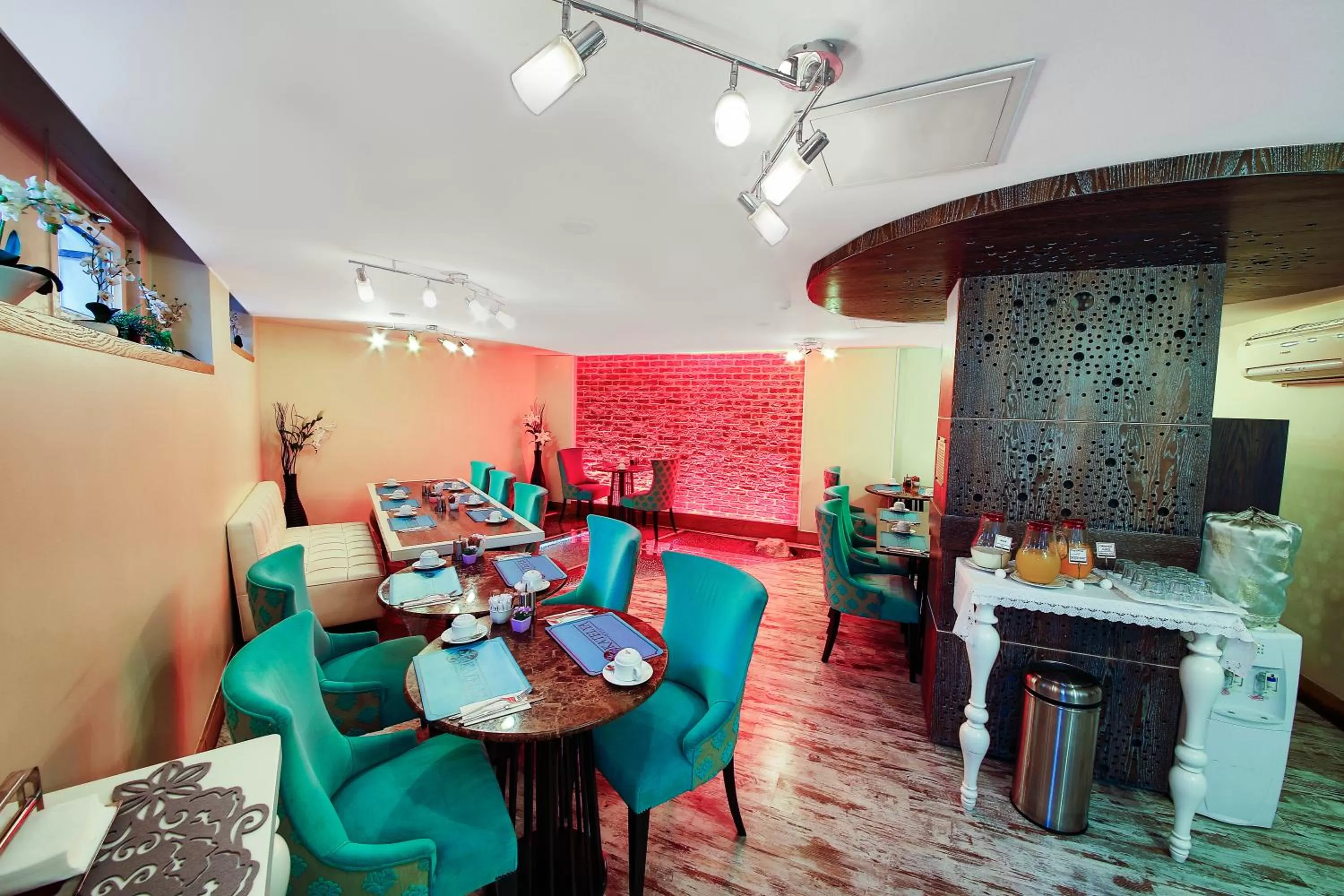 Buffet breakfast in Katelya Hotel