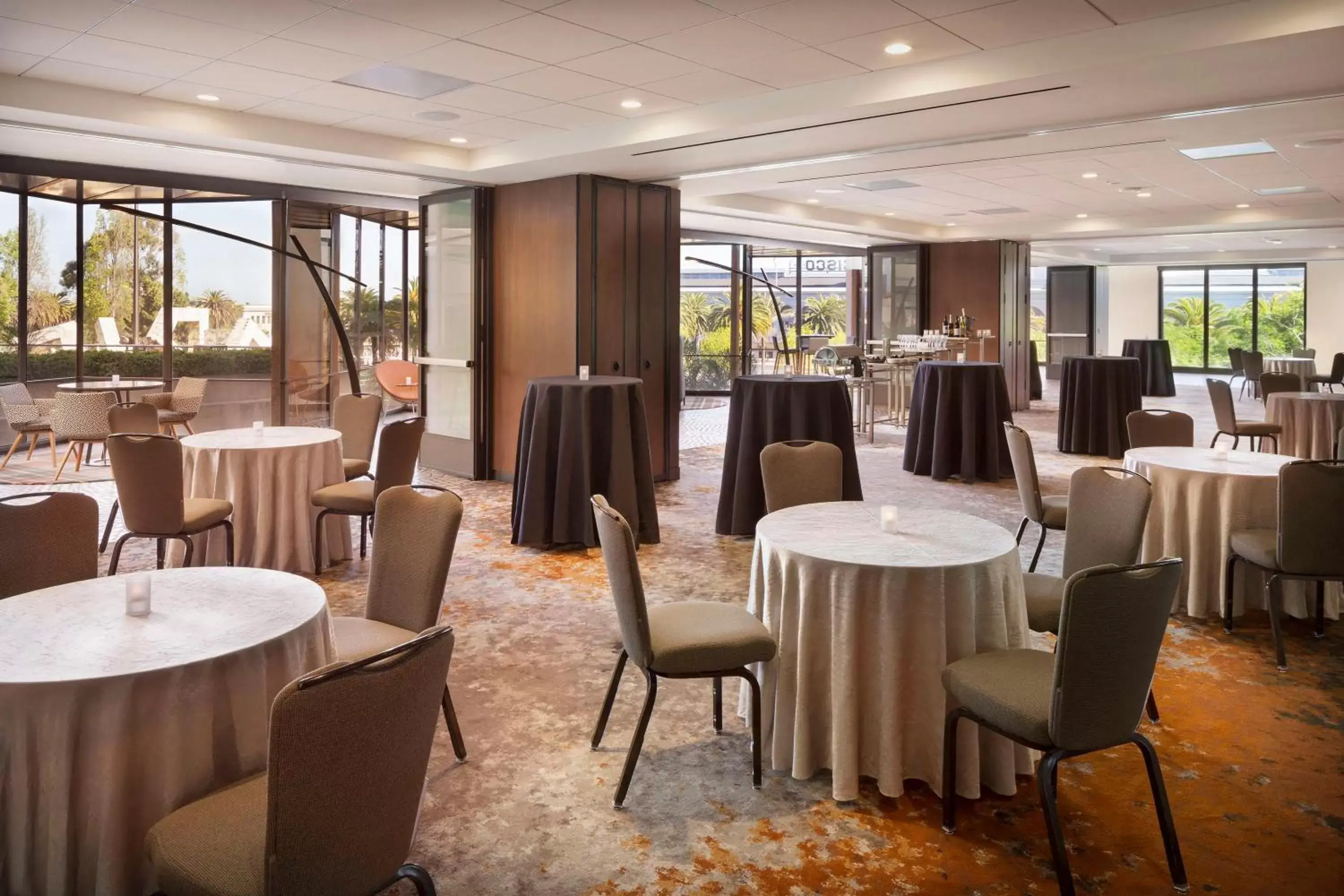 Lobby or reception, Restaurant/Places to Eat in Hyatt Regency San Francisco