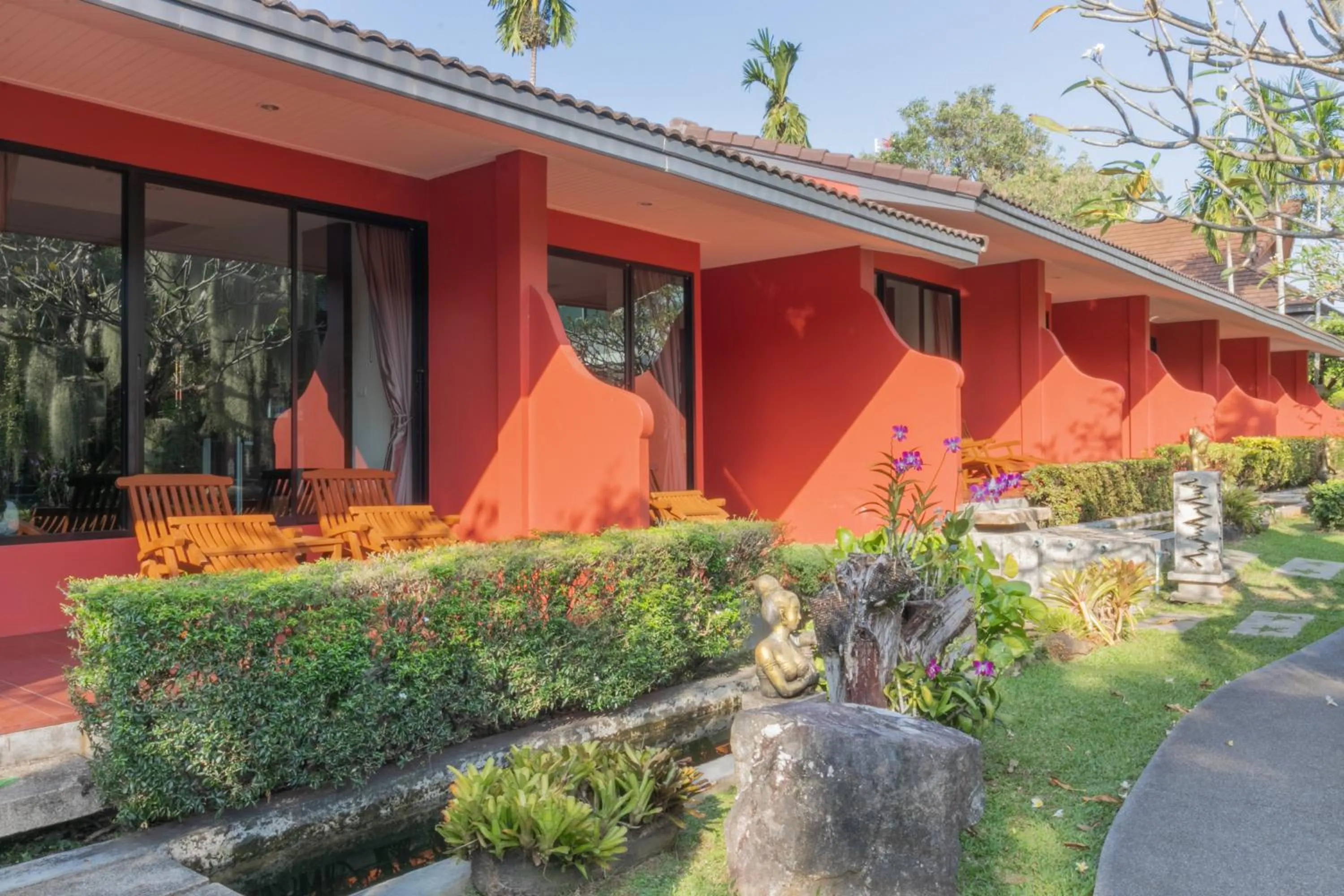 Area and facilities in Mai Morn Resort SHA Plus