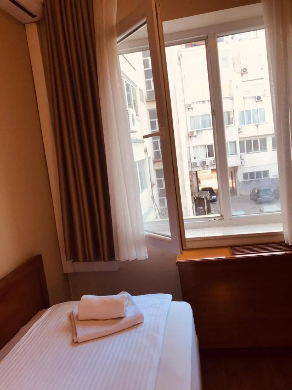 Bed in Hotel Bristol