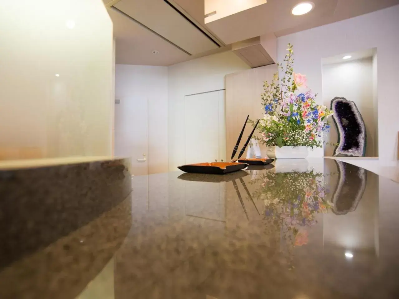 Lobby or reception, Bathroom in Moriyama Art Hotel