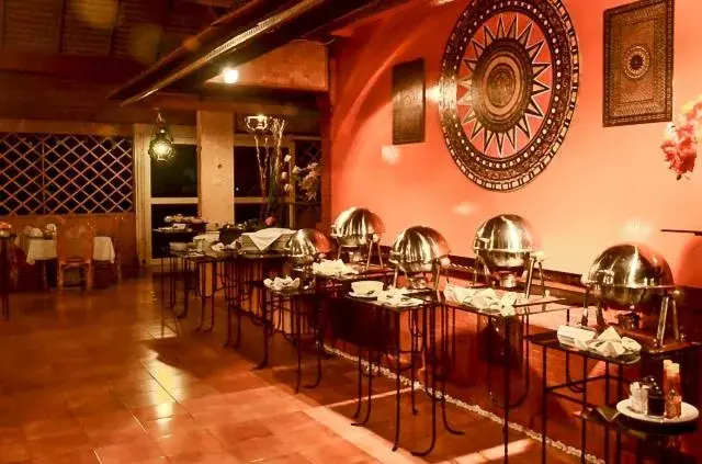 Restaurant/Places to Eat in Toraja Misiliana Hotel