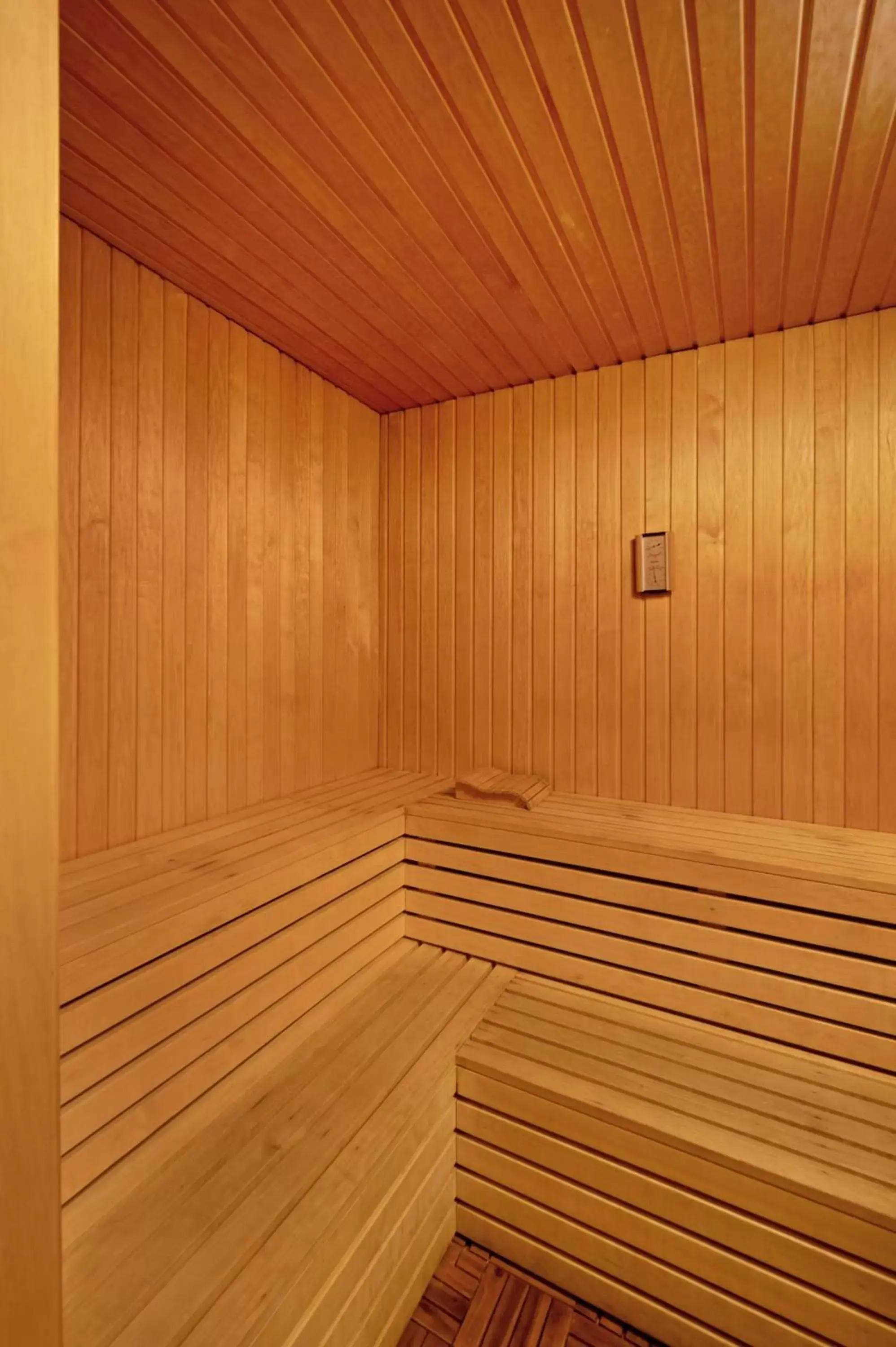 Sauna in Ramada by Wyndham Erbil Gulan Street