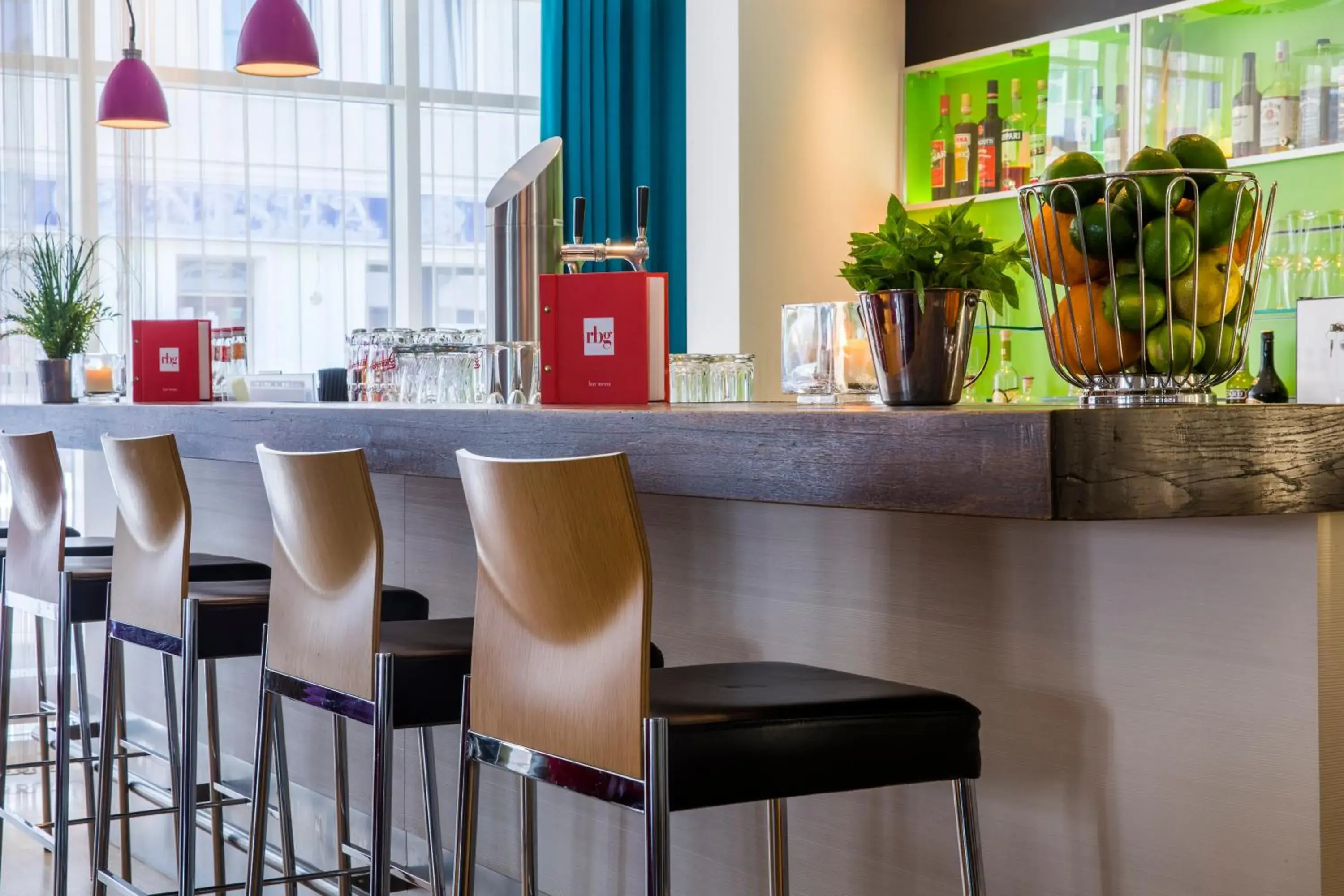 Lounge or bar, Lounge/Bar in Park Inn by Radisson Nurnberg