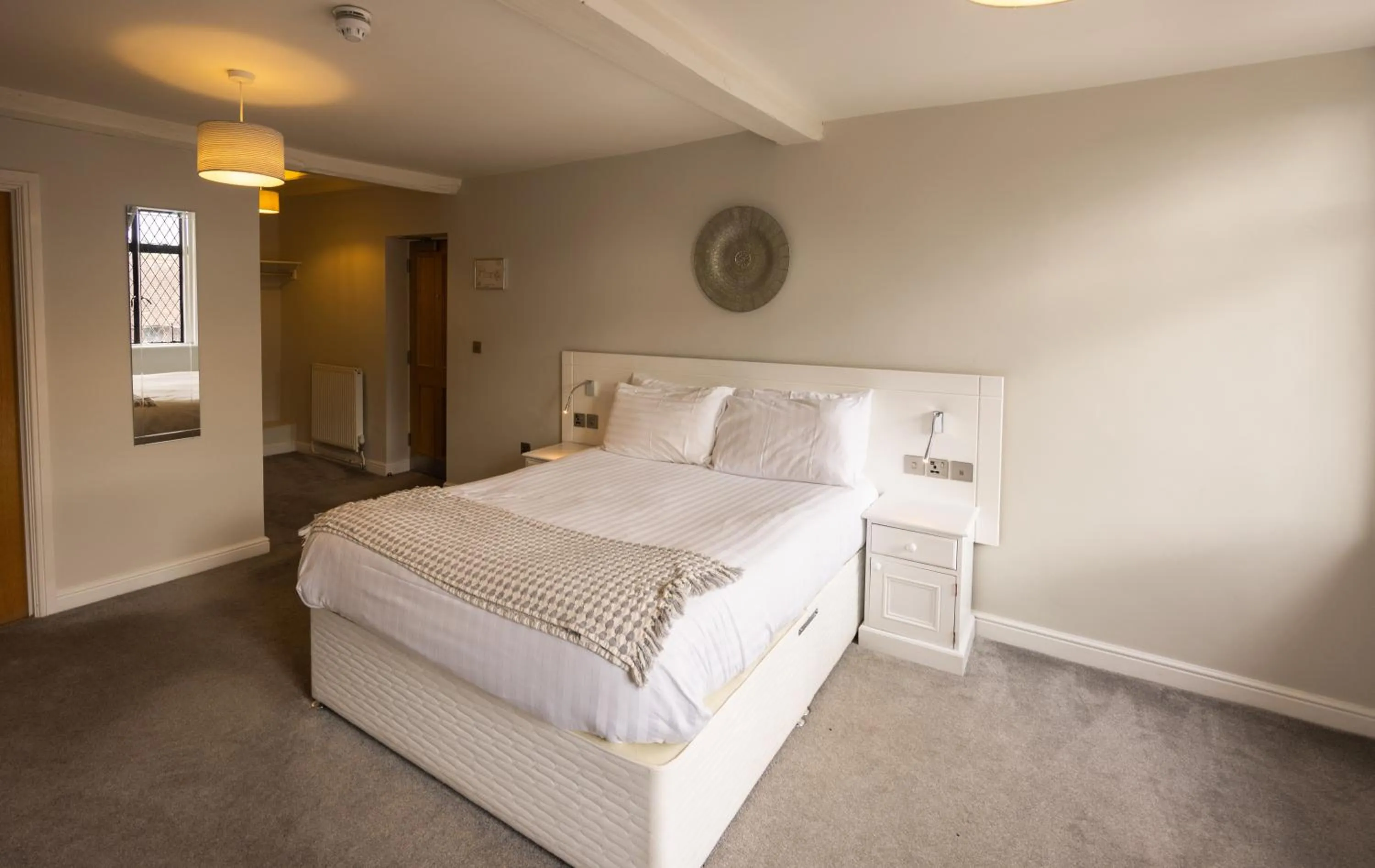 Bed in The White Hart Hotel