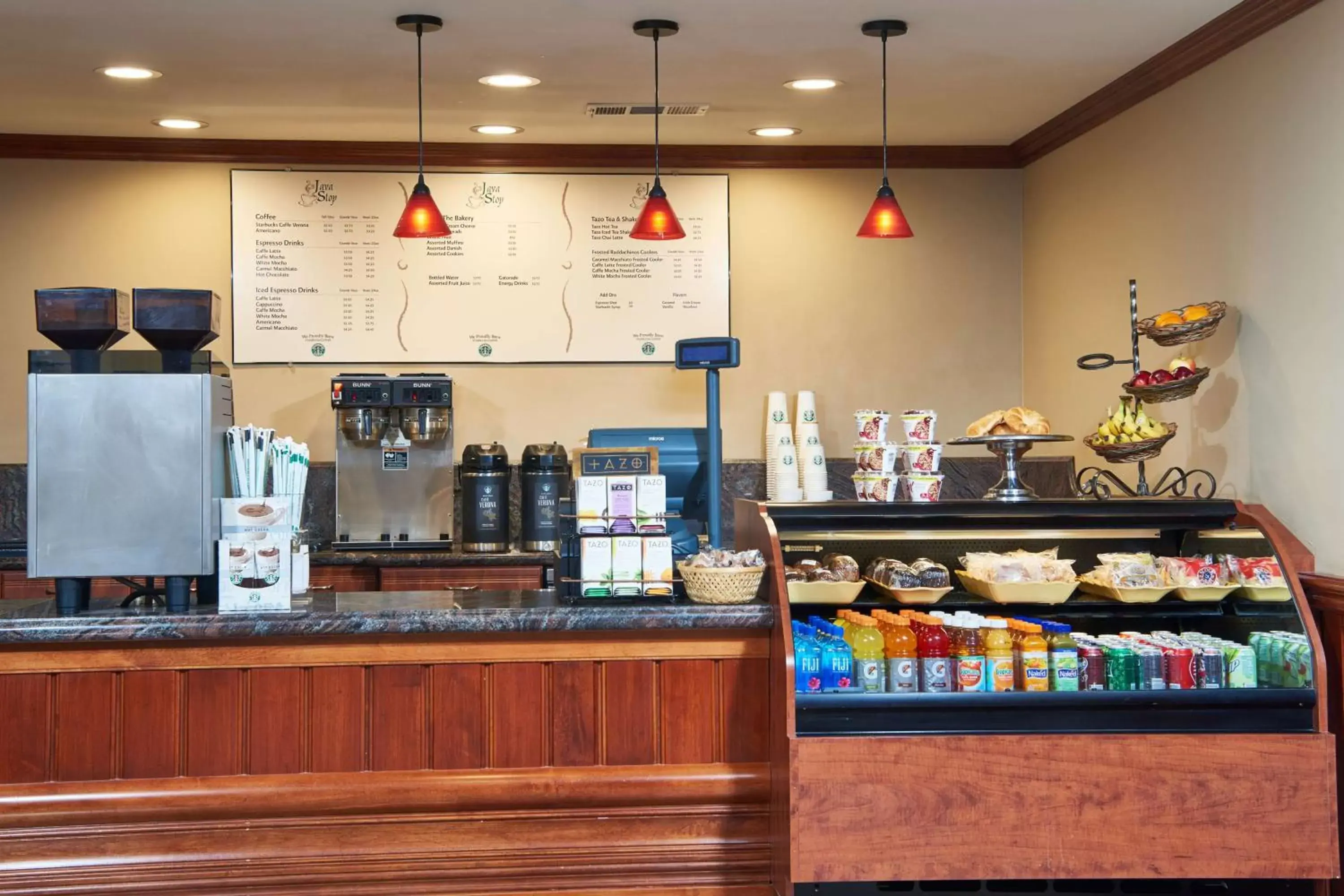 Restaurant/places to eat in DoubleTree by Hilton Fresno Convention Center Restaurant/places to eat in DoubleTree by Hilton Fresno Convention Center