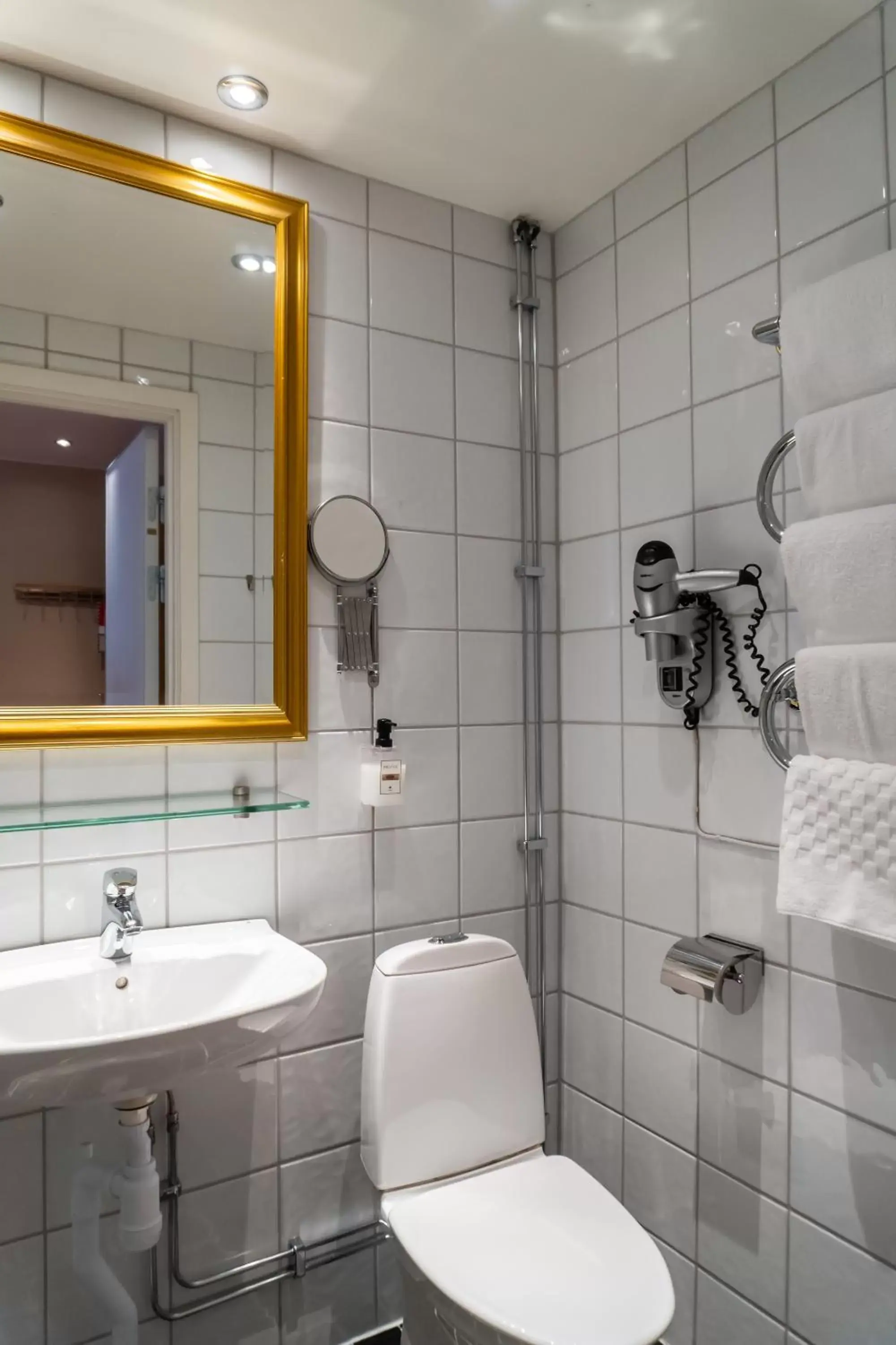 Bathroom in Best Western Hotel Karlaplan