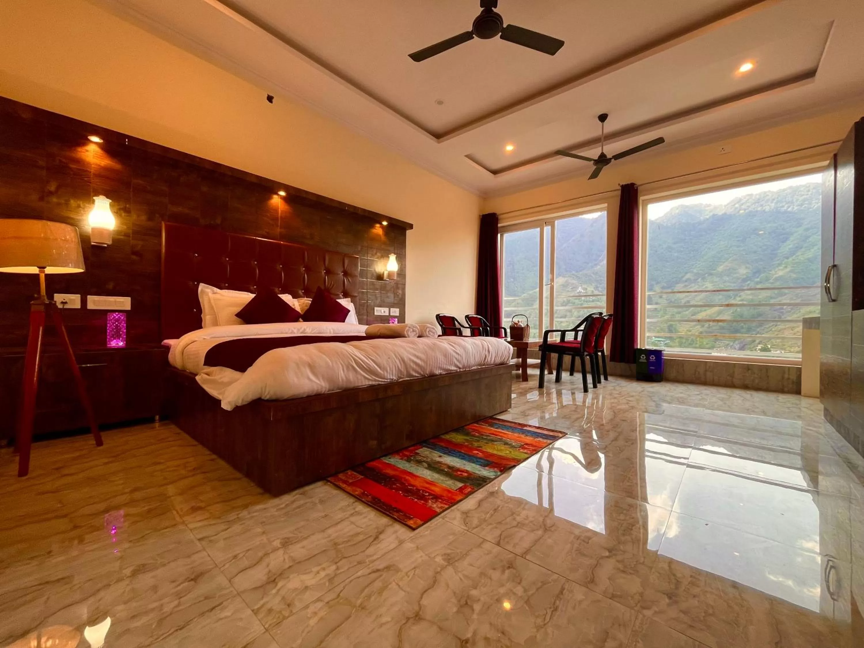 The Kempty Fall Resort, Mussoorie