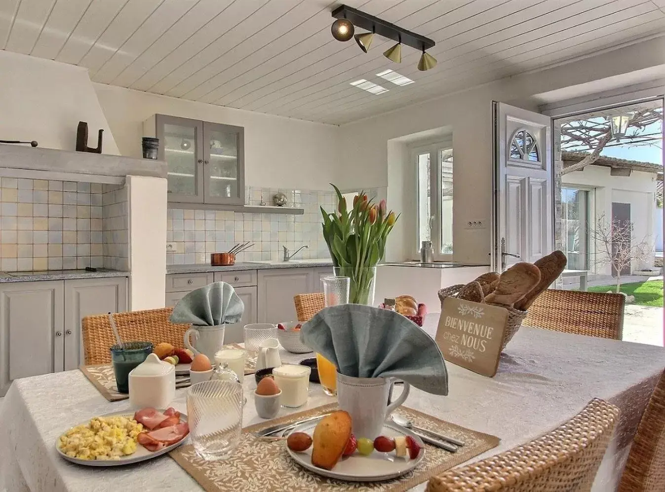 Dining area in LE MAS COTHY en Provence