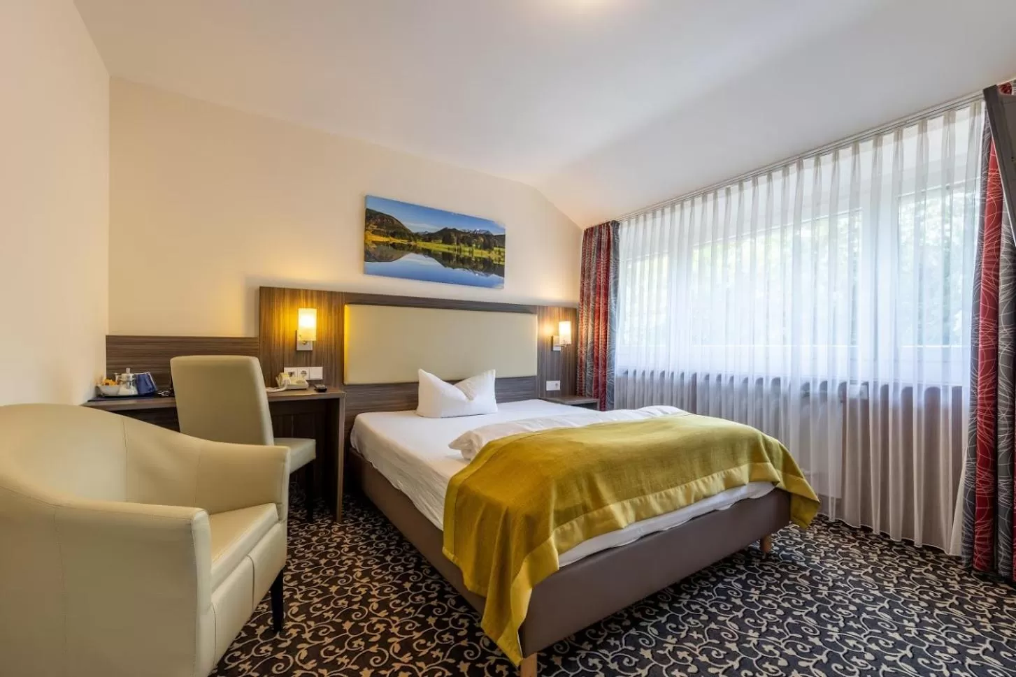 Staff, Bed in Thermen Hotel & Restaurant Bad Soden