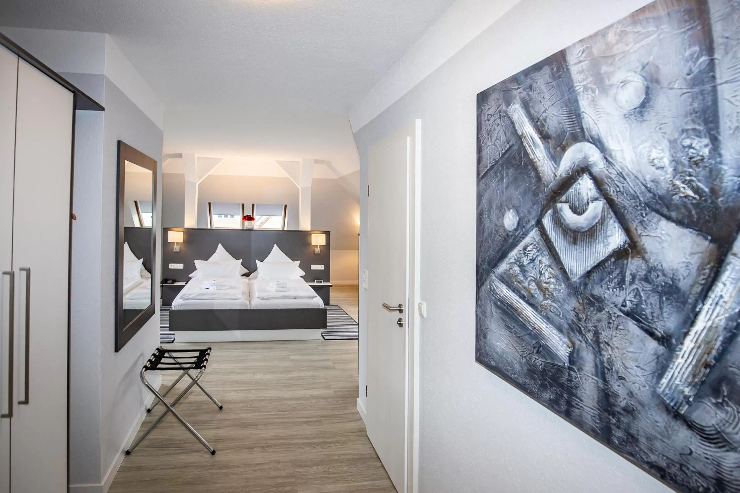 Staff, Bed in Hotel "Zur Mühle"