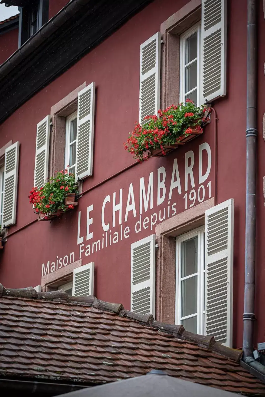 Property Building in Relais et Châteaux Le Chambard