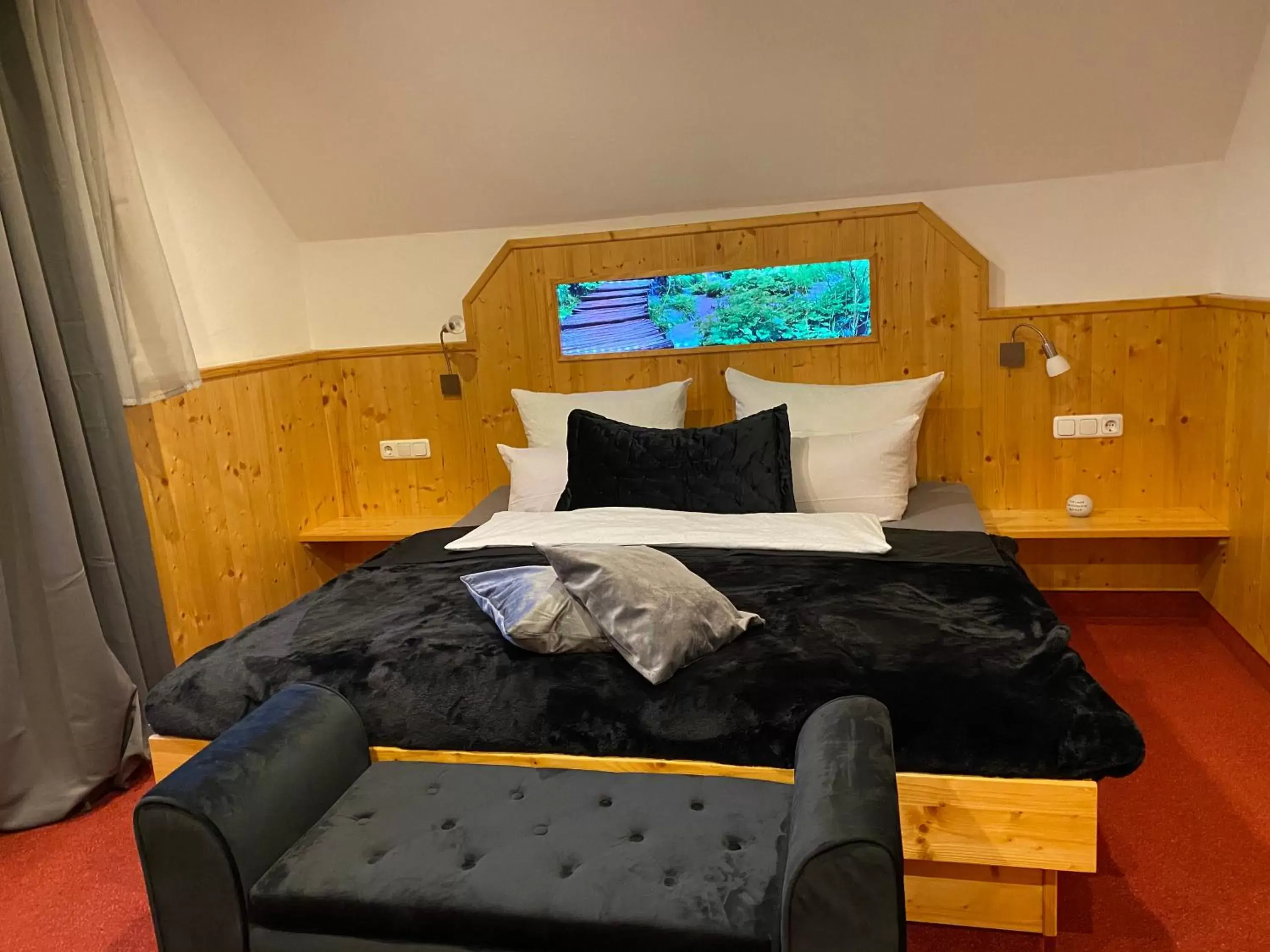 Double Room in Hotel Wilder Mann Double Room in Hotel Wilder Mann