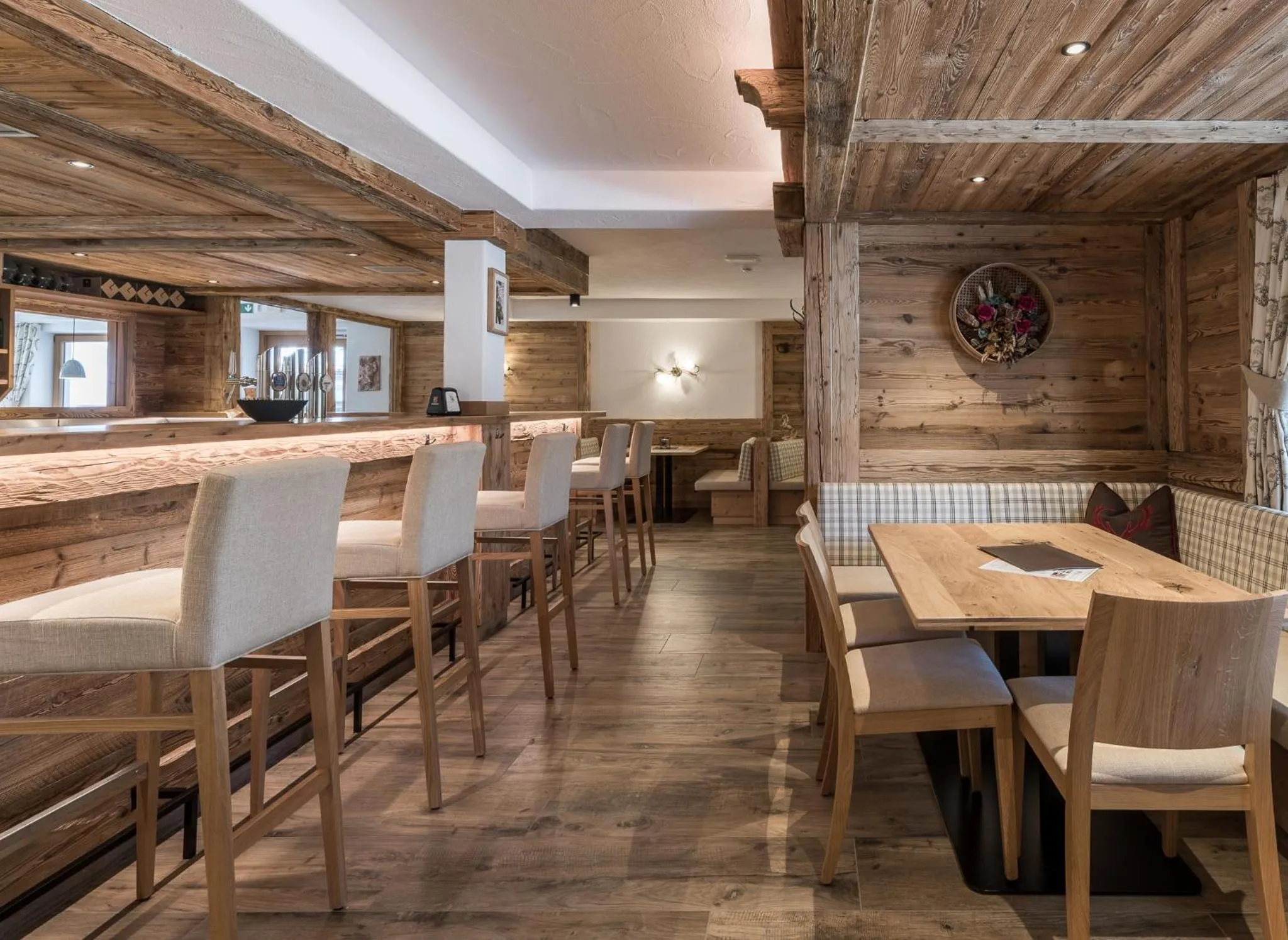 Lounge or bar in Hotel B&B Feldmessner