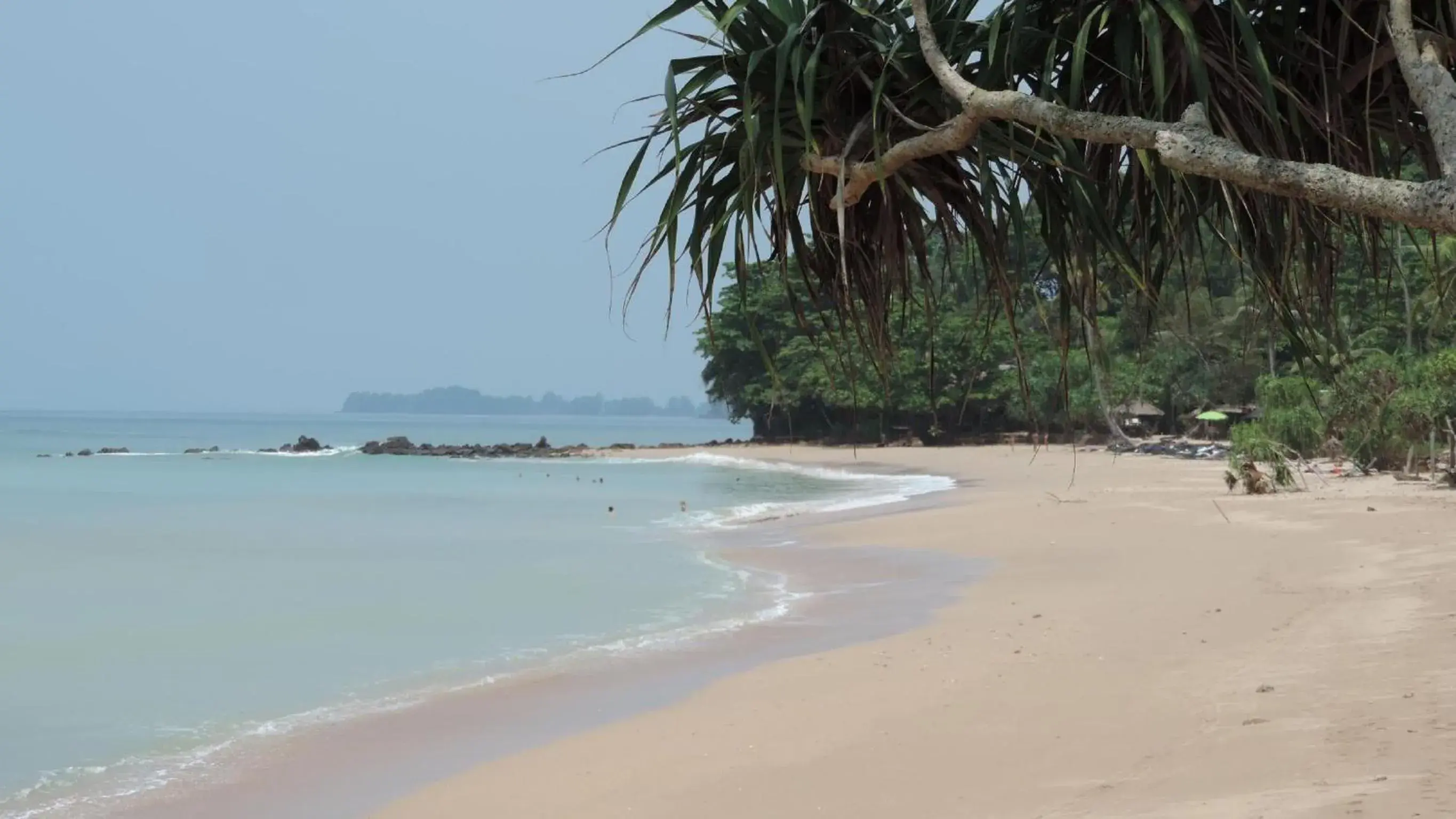 Beach in Lazy Days Bungalows