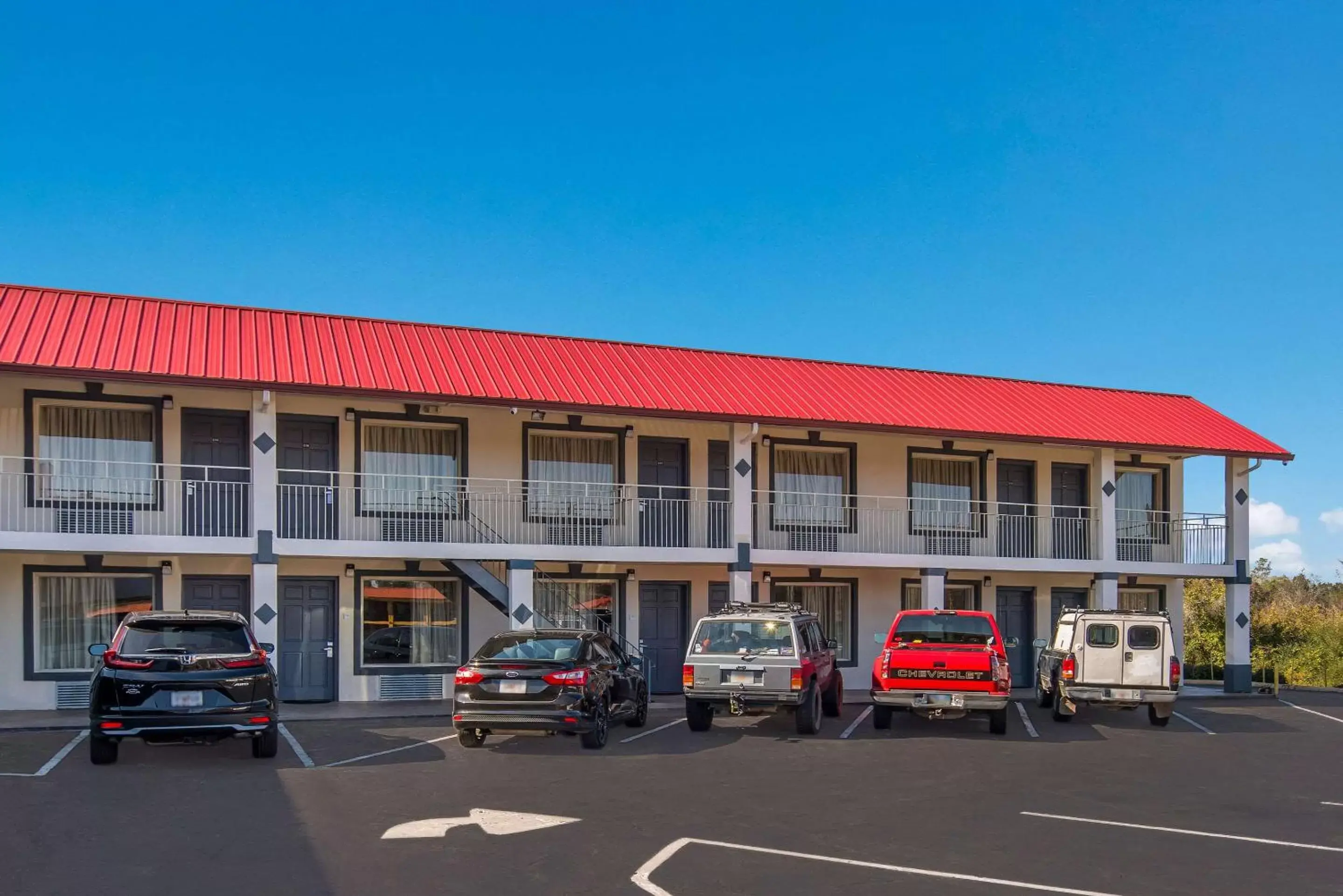 Property Building in Econo Lodge Calhoun North Damascus