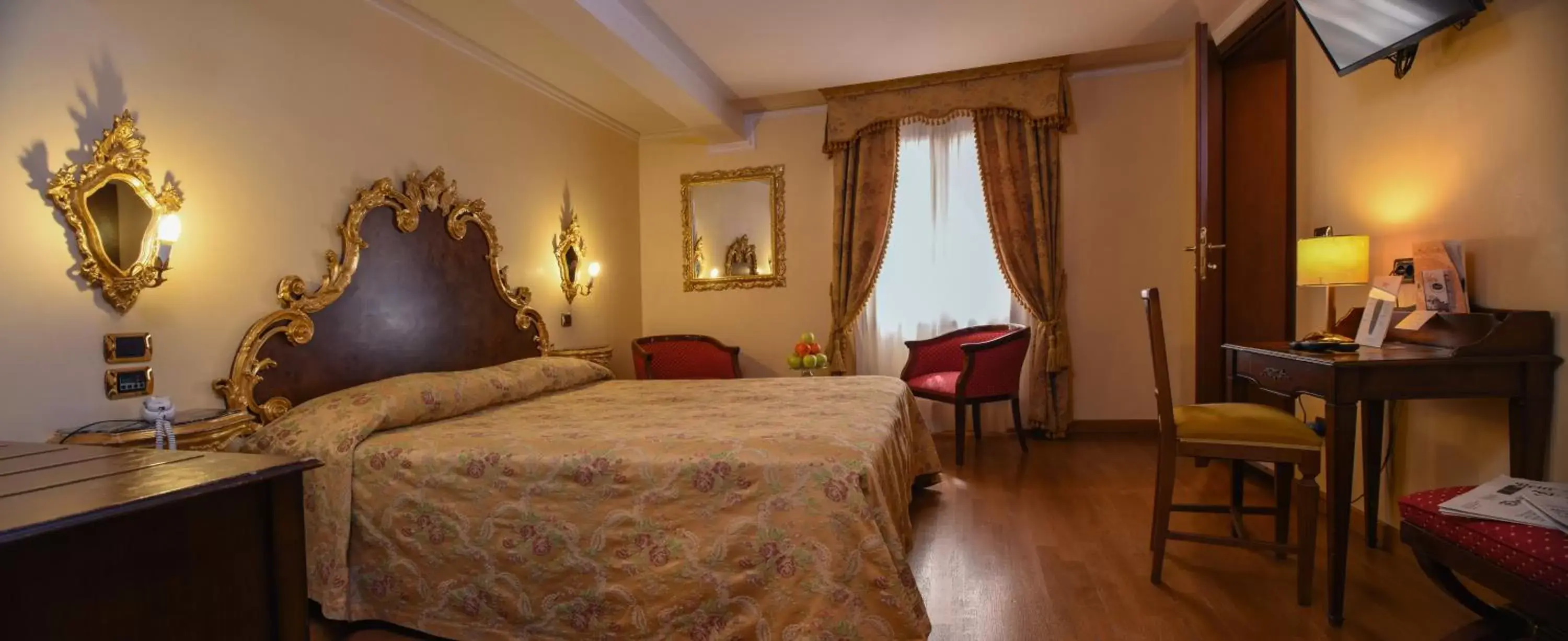 Bed in Hotel Ca' Alvise