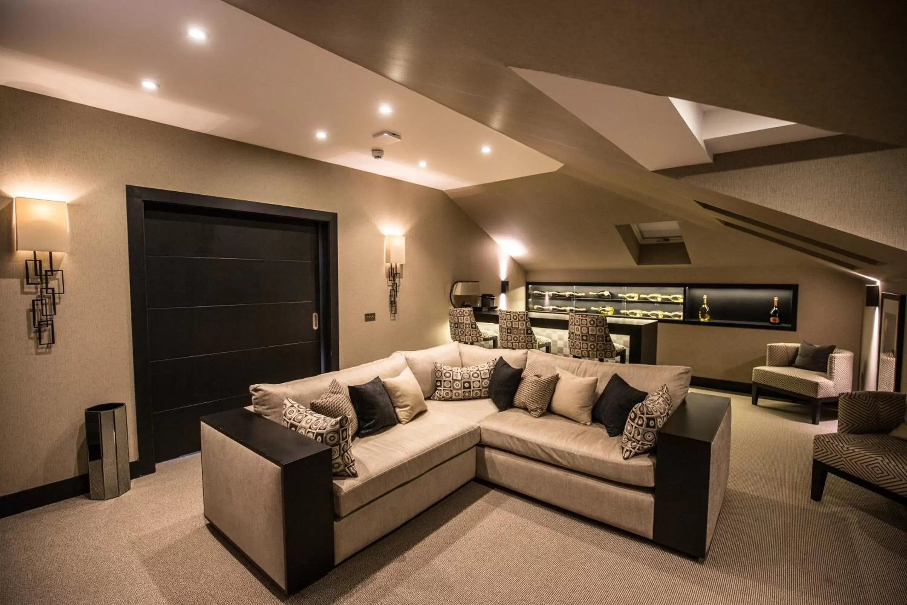 Living room, Seating Area in The Chester Hotel