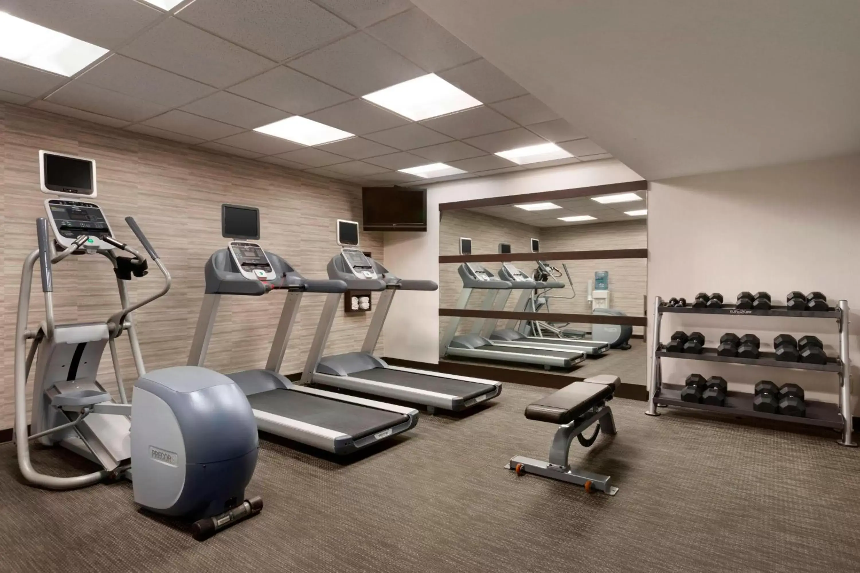 Fitness centre/facilities, Fitness Center/Facilities in Courtyard by Marriott Bloomington Normal