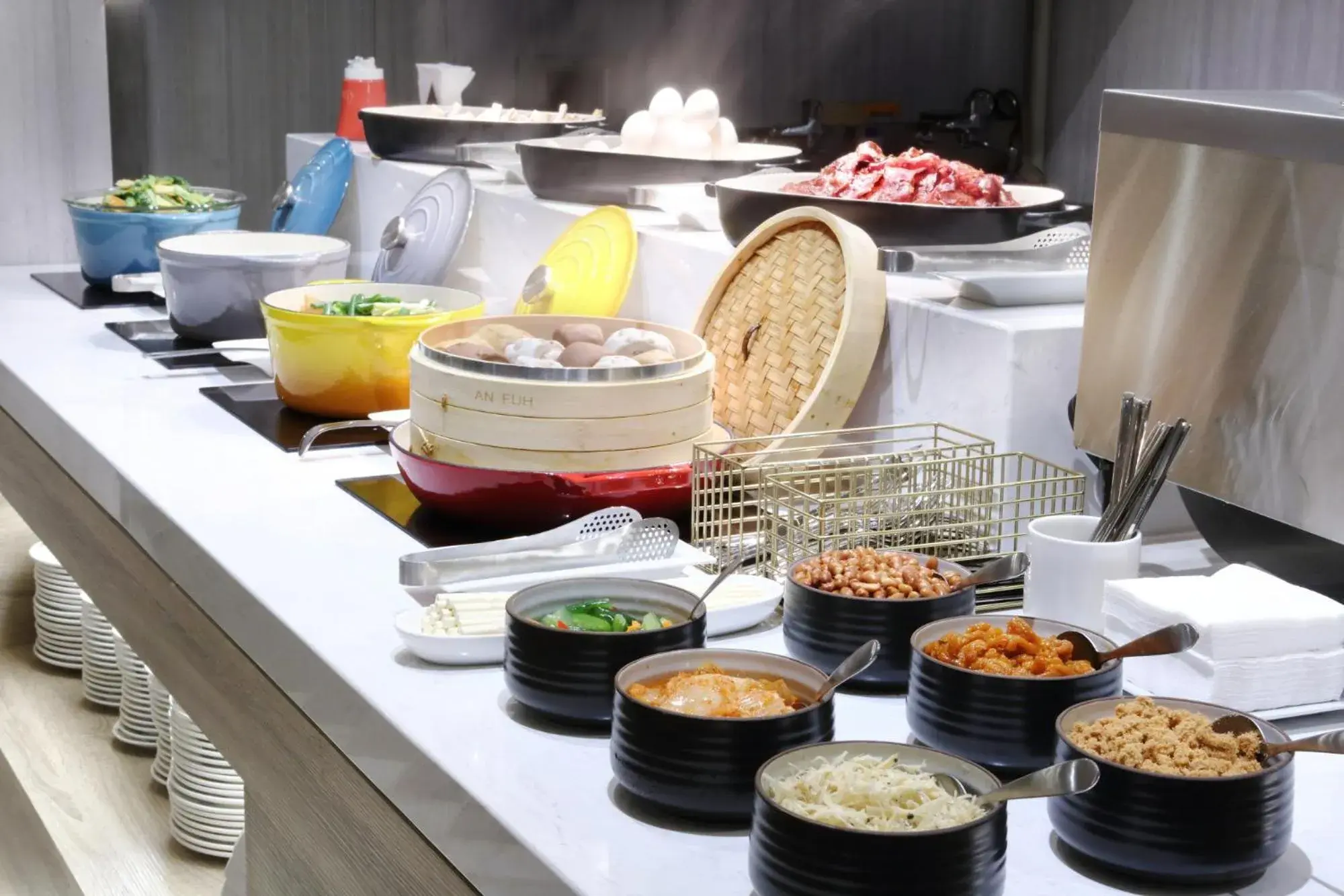 Buffet breakfast in KEEBE Hotel Buffet breakfast in KEEBE Hotel