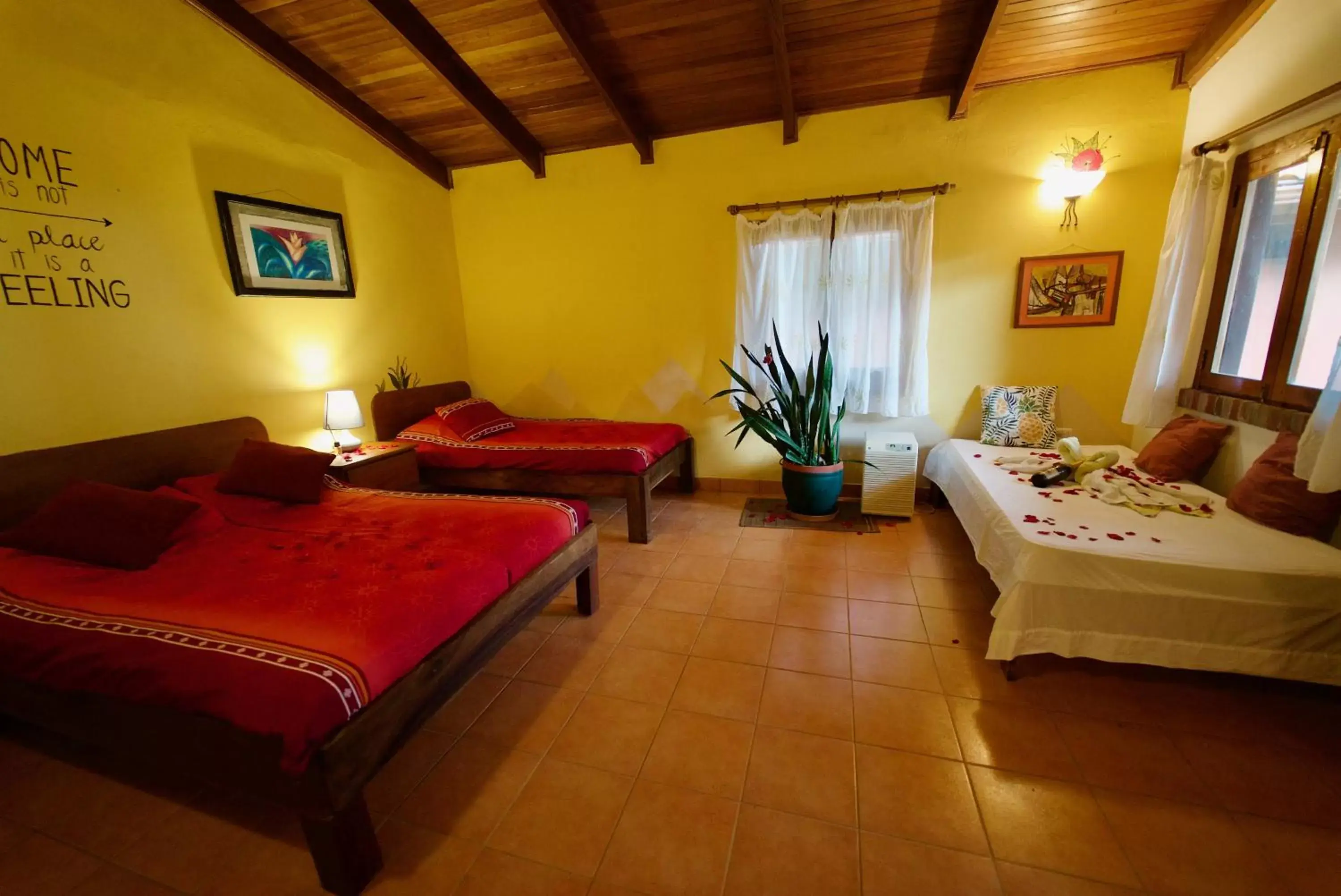 Bed in El Mirador Glamping & Apartments & Woodhouse & Swimingpool