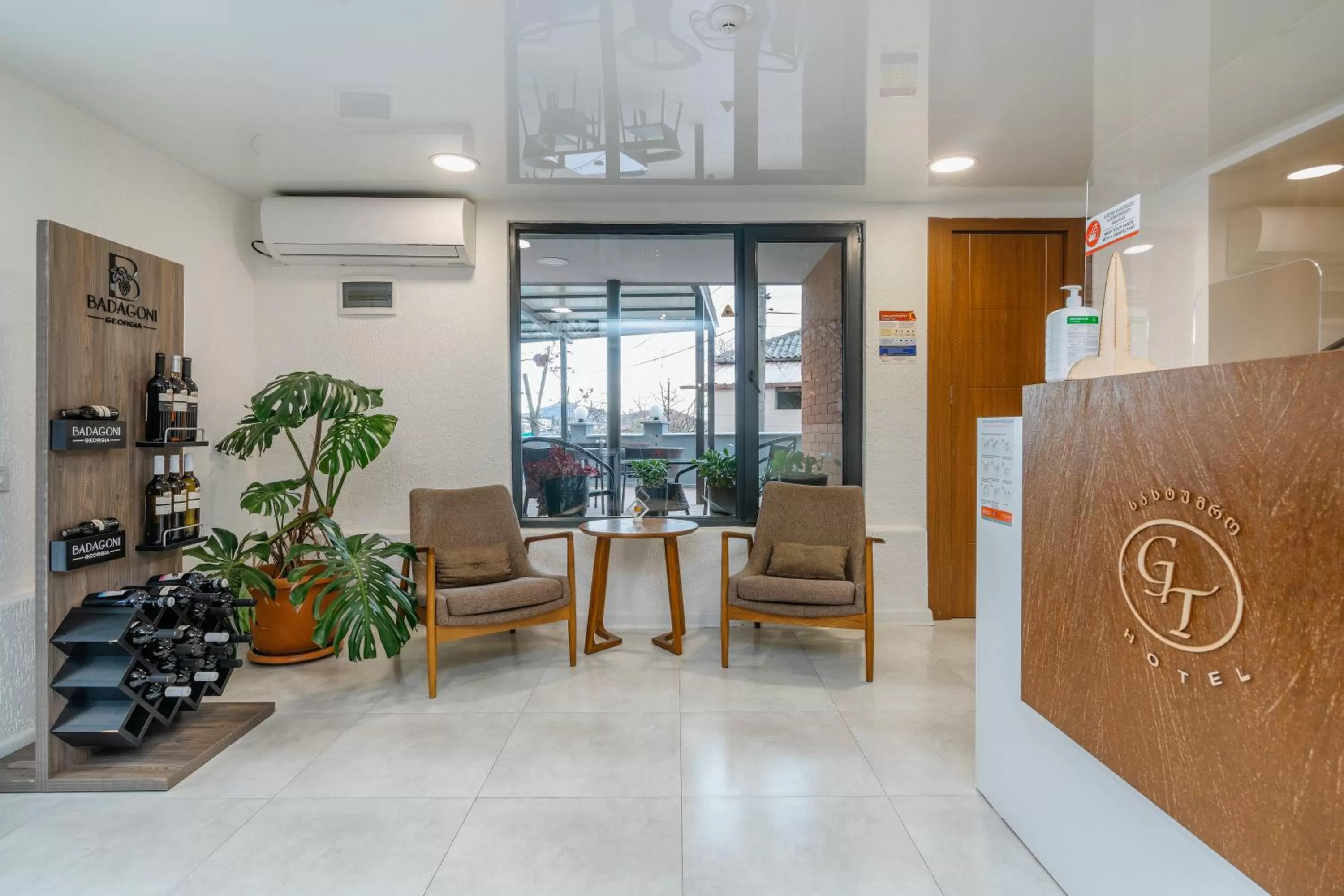 Lobby or reception in Hotel Green Town