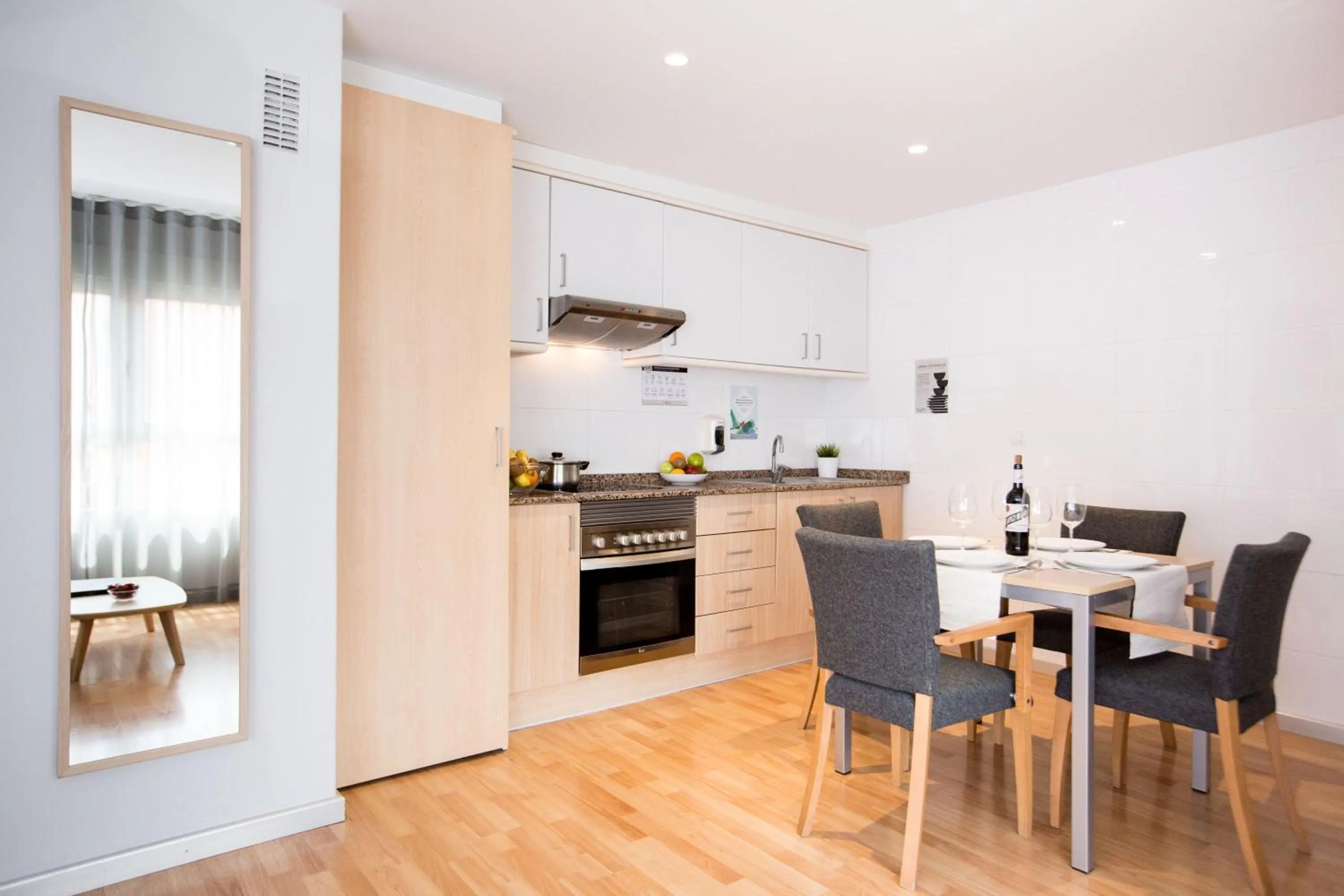 Kitchen or kitchenette in Valenciaflats Ciudad de las Ciencias