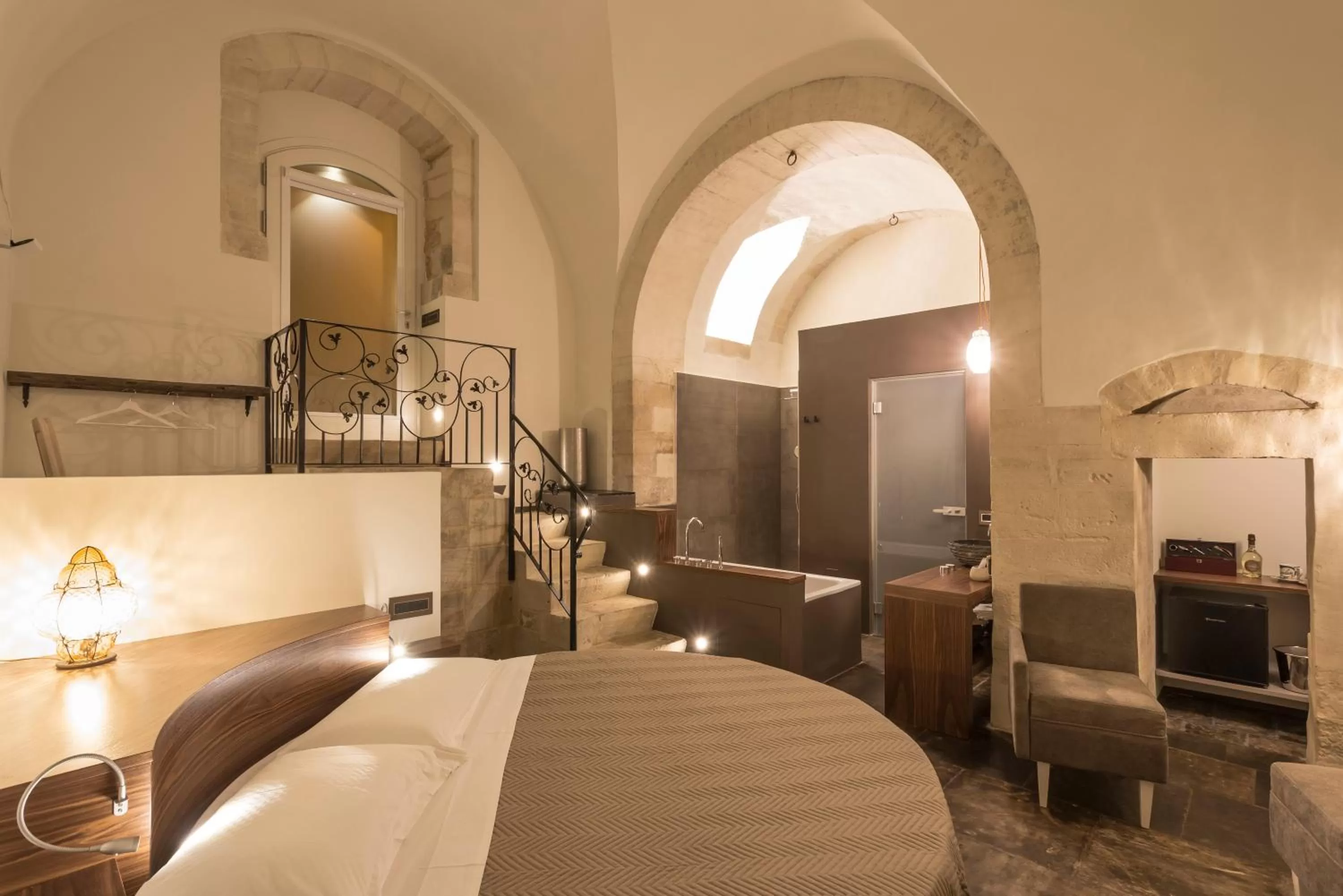 Photo of the whole room in B&B Giardino Di Pietra