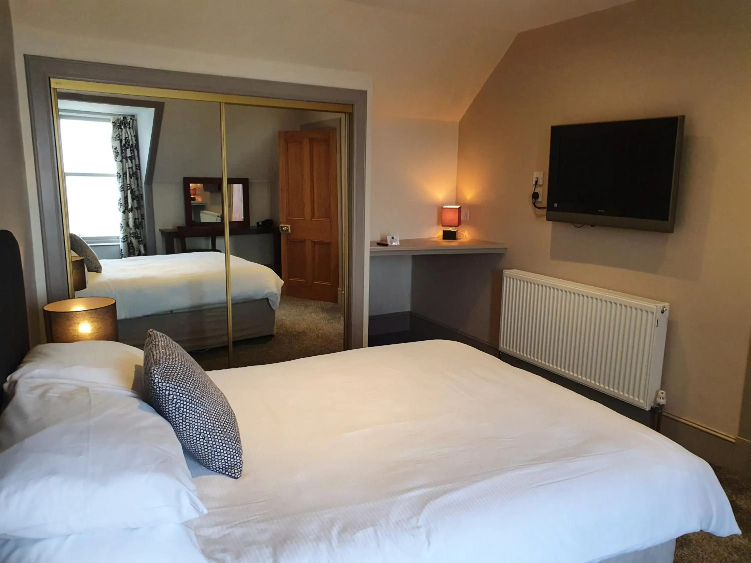 Bedroom, Bed in House by the Harbour - NC500 Route