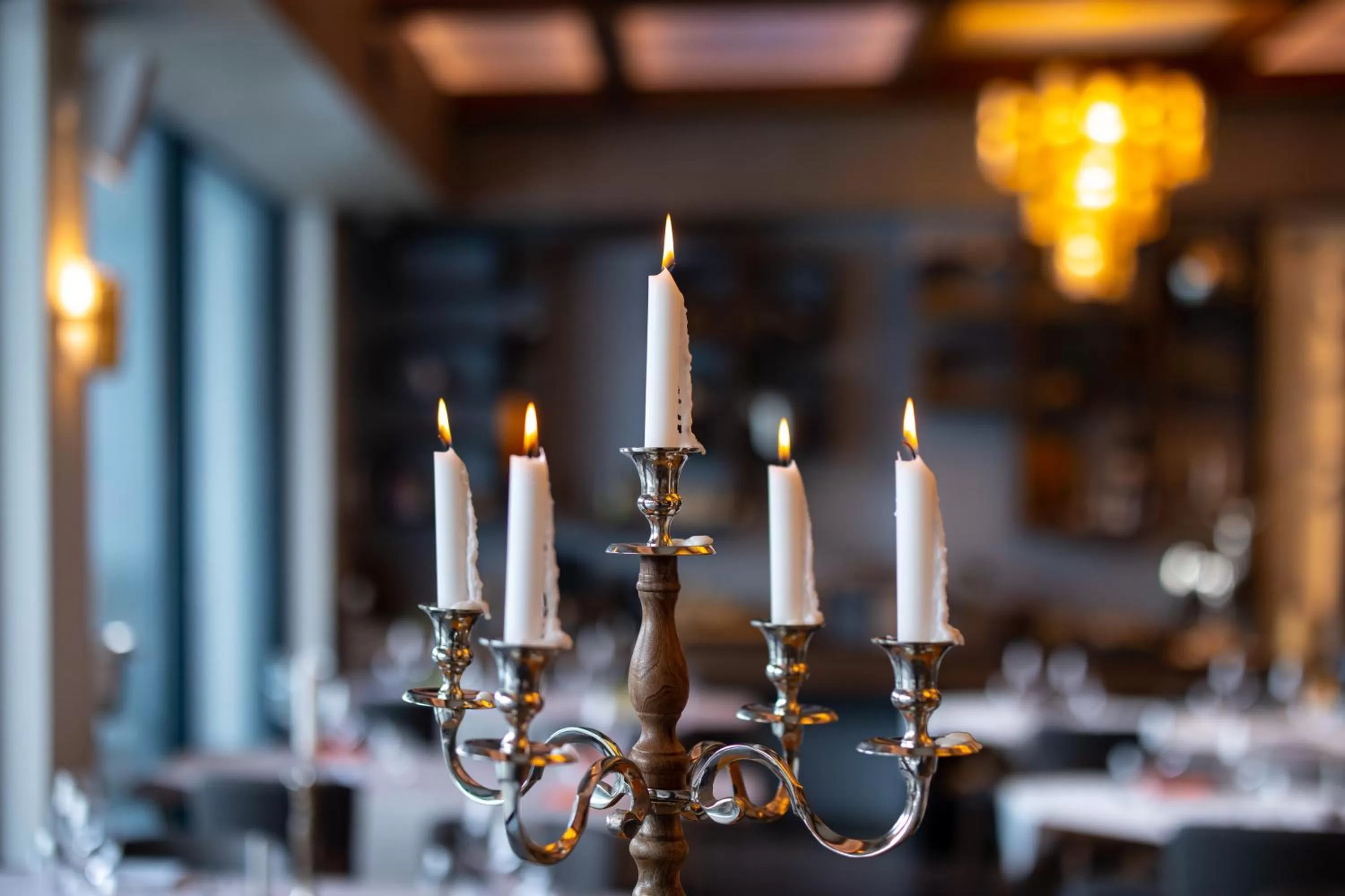 Restaurant/places to eat in Hotel Belmont