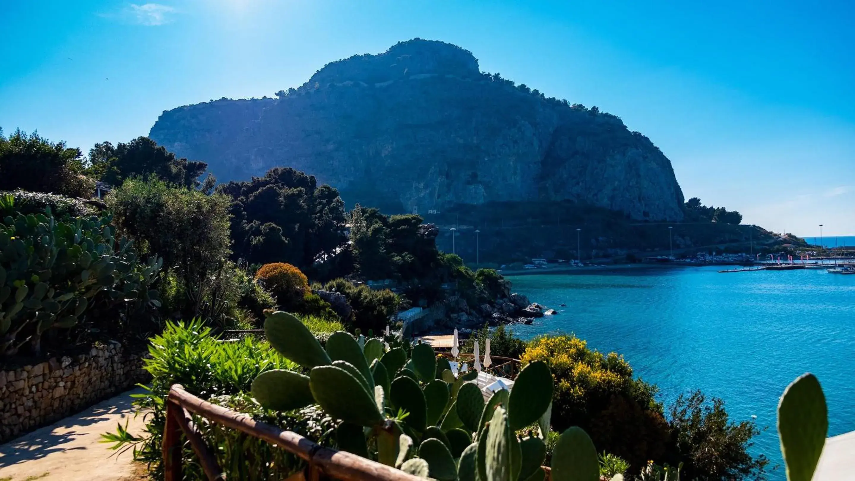 Natural landscape, Mountain View in Le Calette Garden & Bay