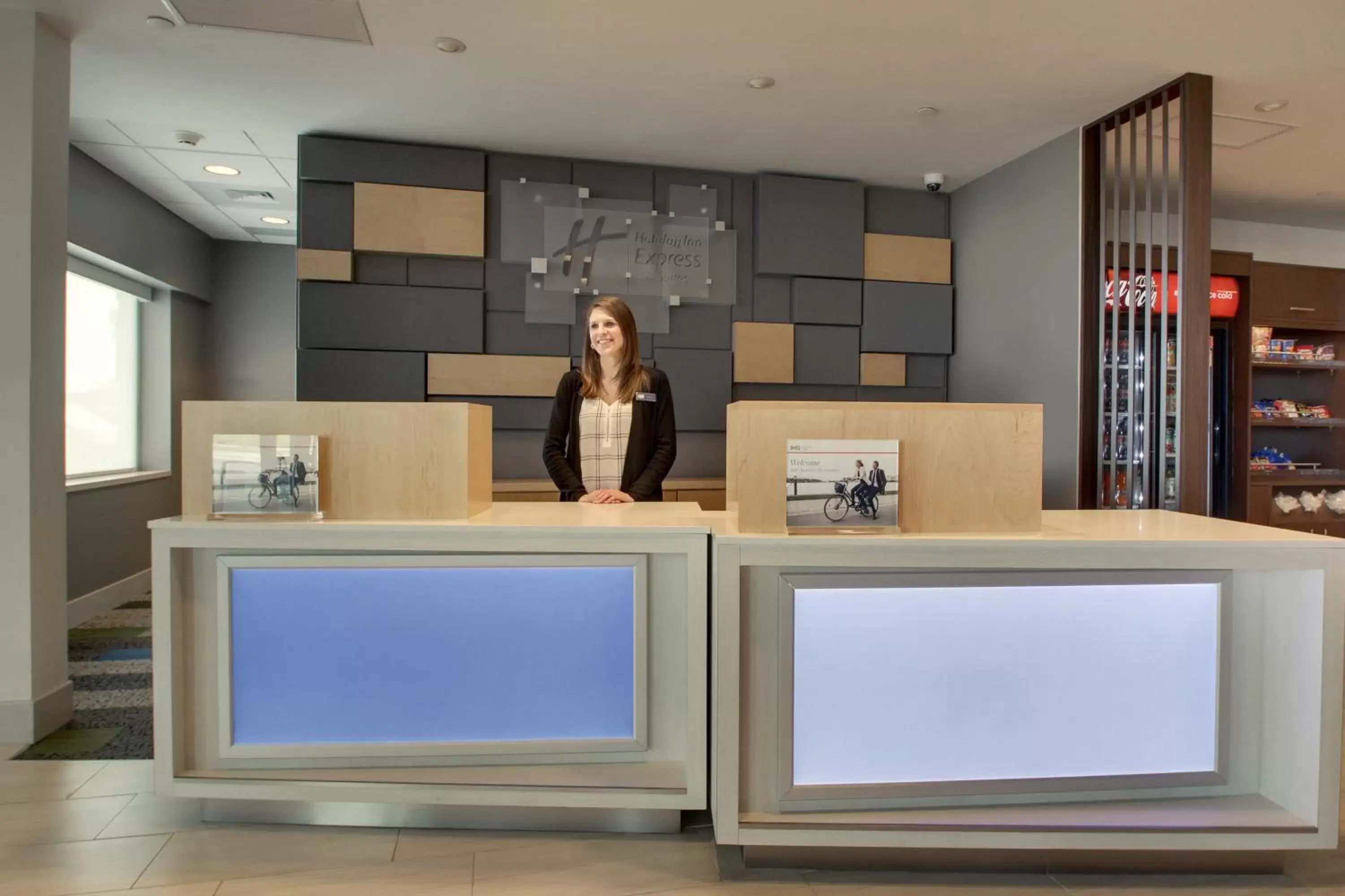 Lobby or reception, Lobby/Reception in Holiday Inn Express & Suites - Elizabethtown North, an IHG Hotel