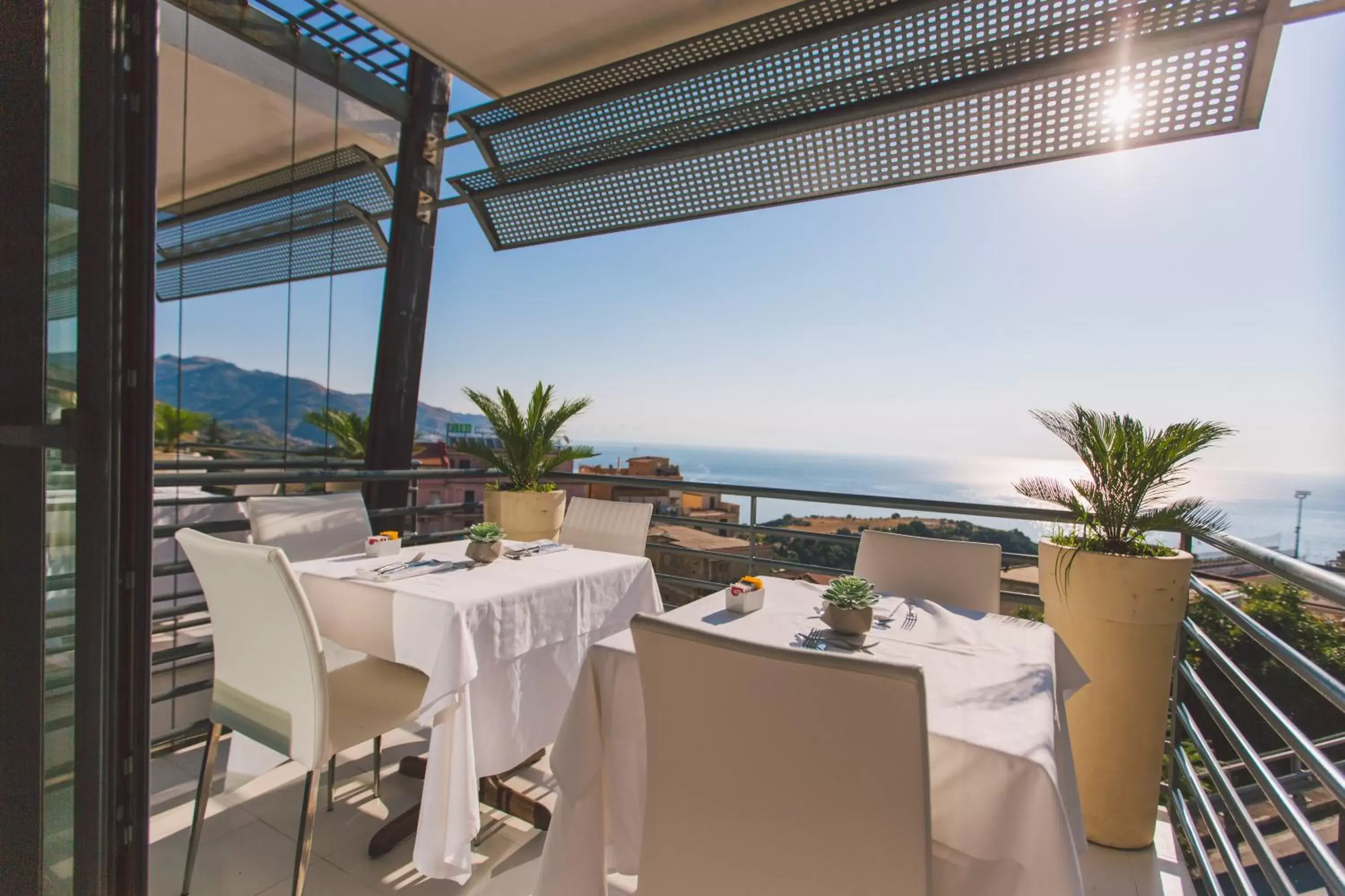 Restaurant/places to eat in Taormina Palace Hotel