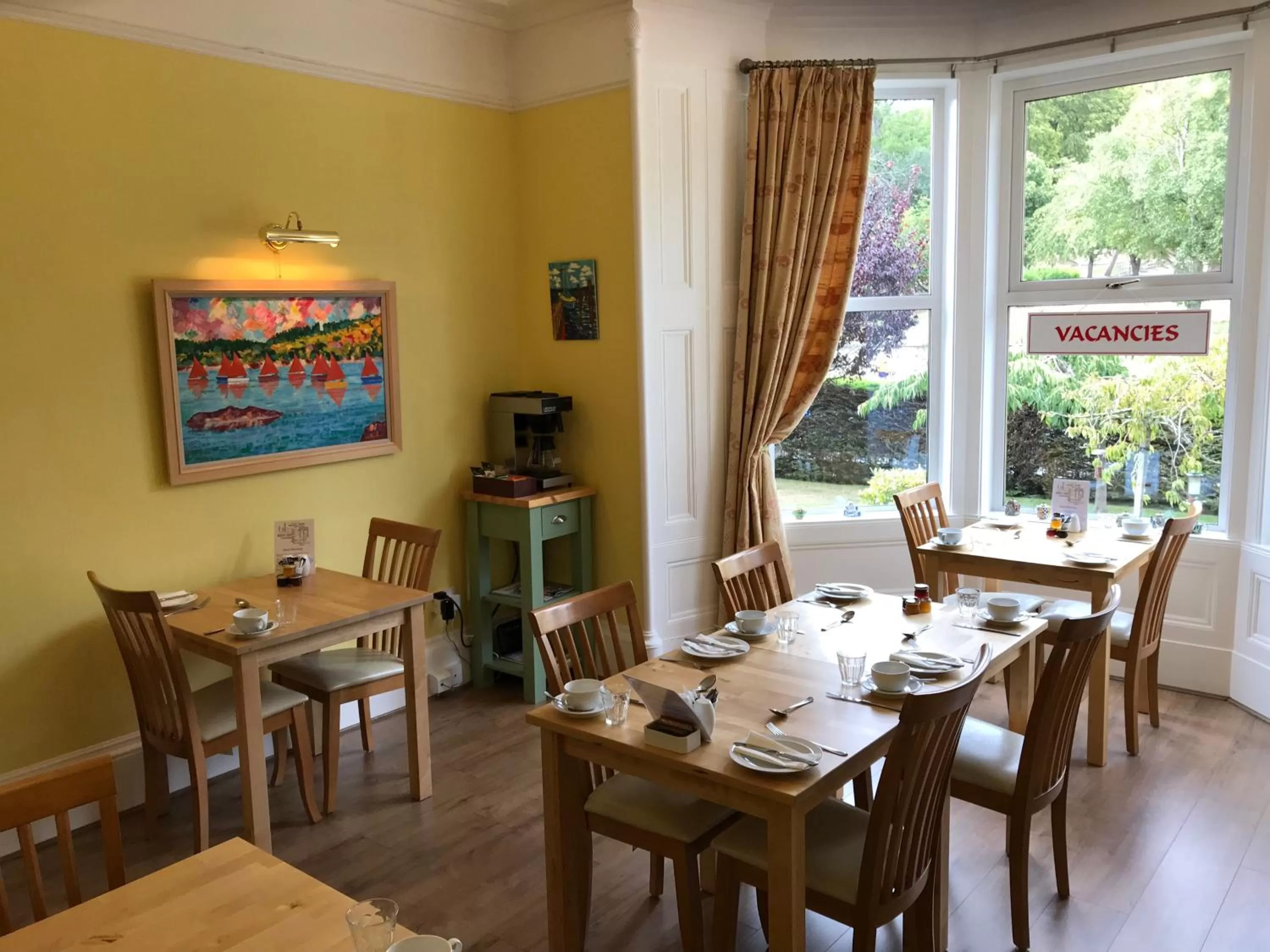 Area and facilities in West End Guest House