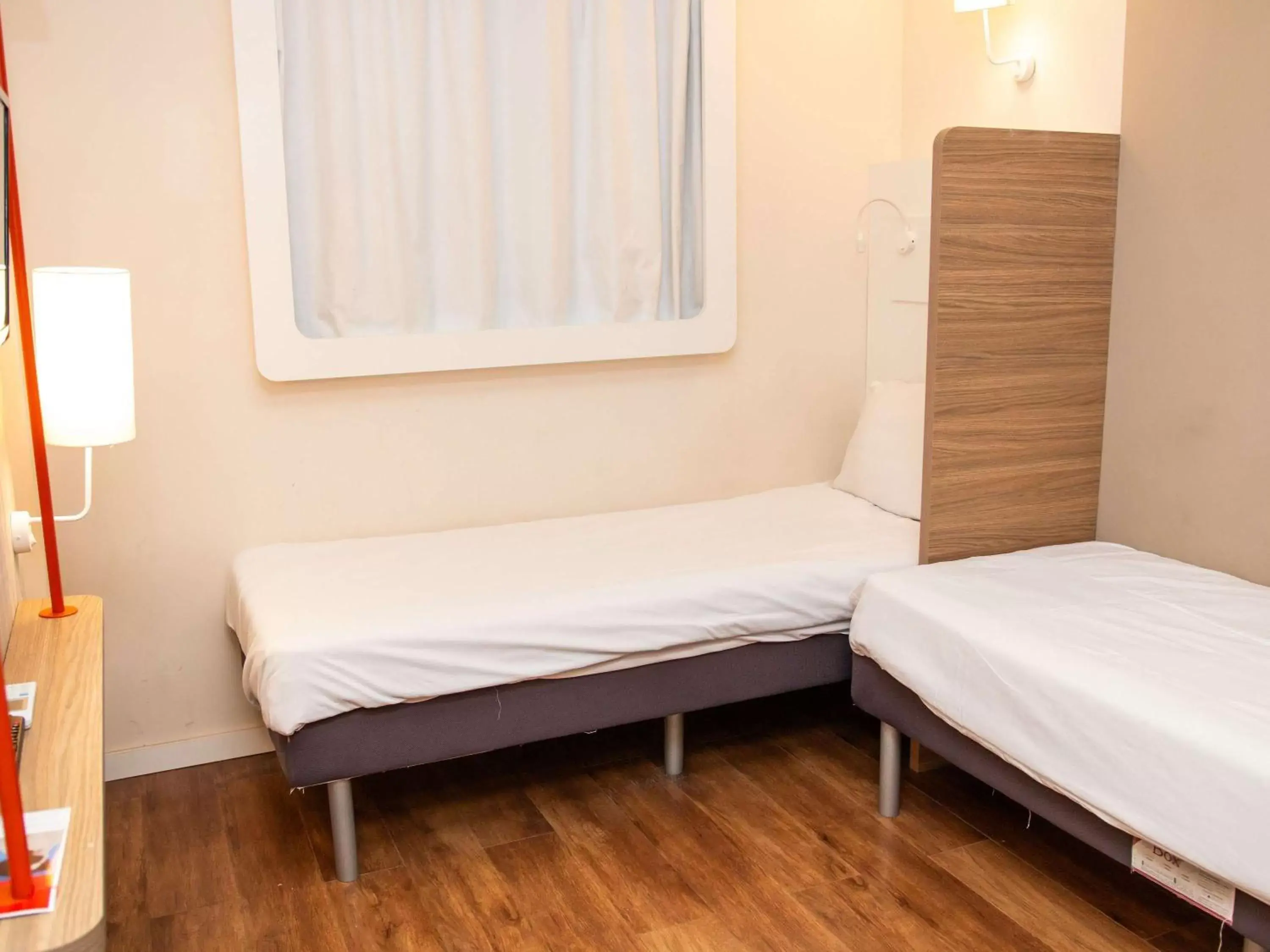 Bedroom, Bed in ibis budget Itaperuna